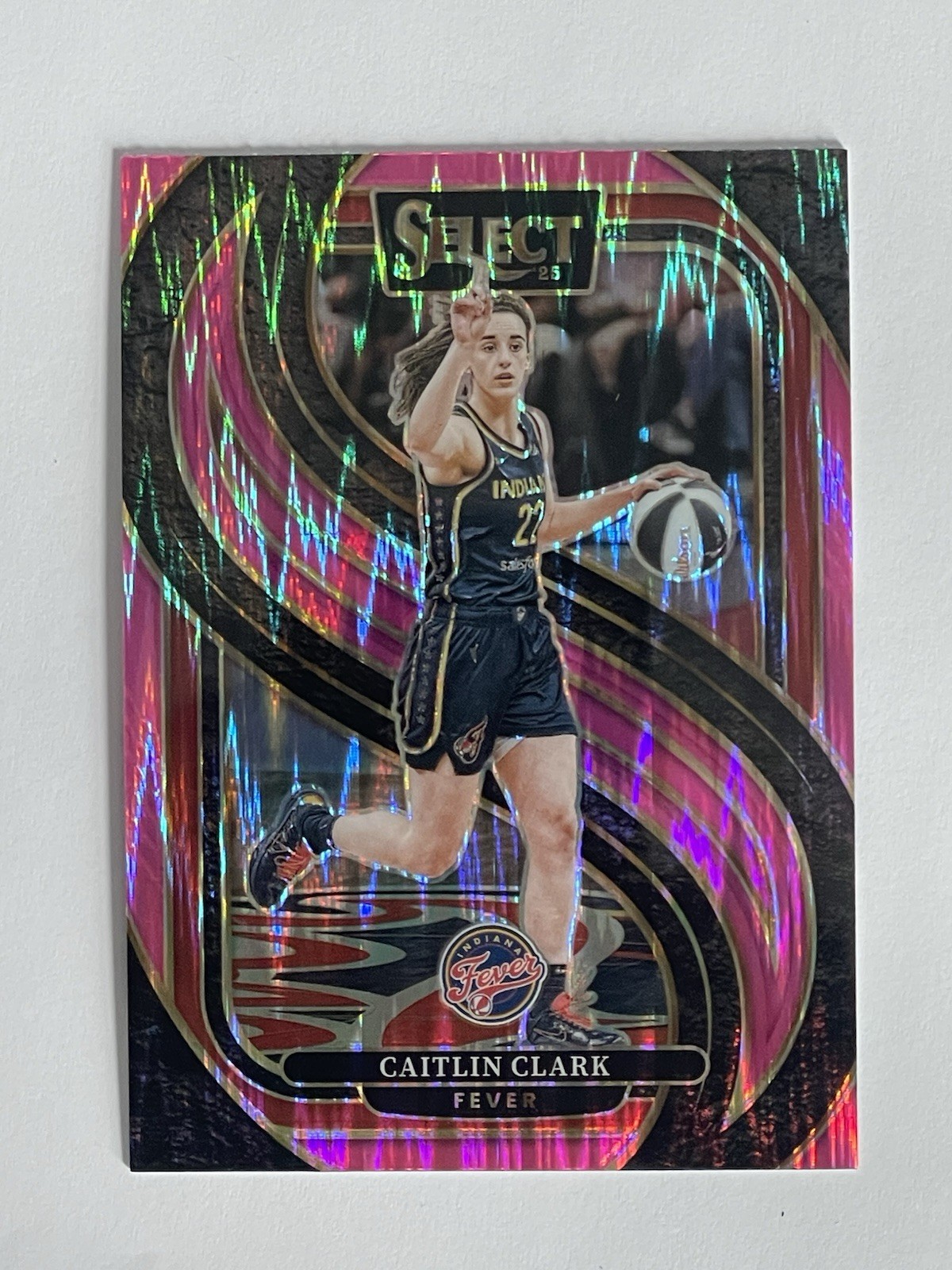 2025 WNBA Select Basketball CAITLIN CLARK Pink Flash Prizm Premier Level