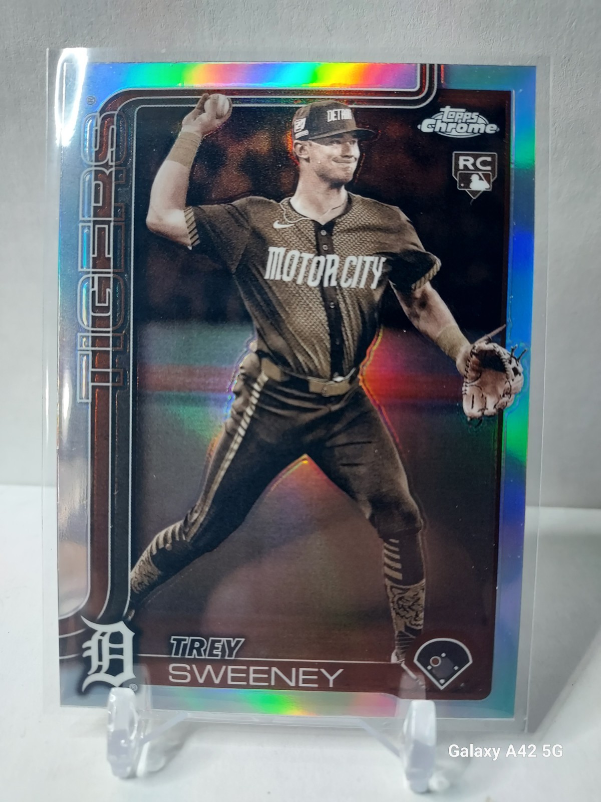 2025 Topps Chrome – Trey Sweeney #6 Sepia Refractor (RC)