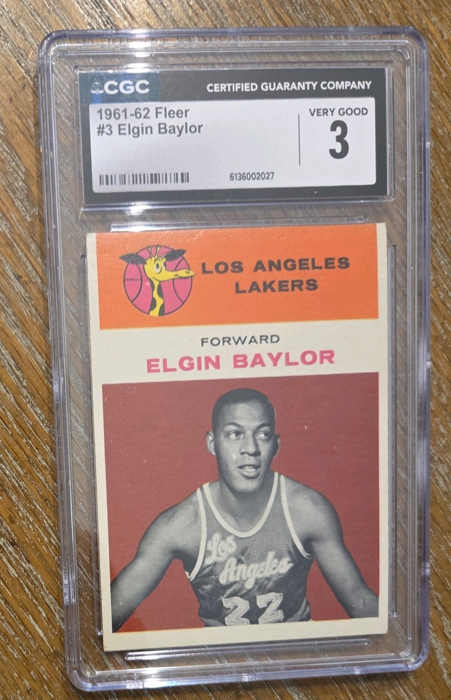 1961-62 Fleer #3 RC Elgin Baylor SGC 3