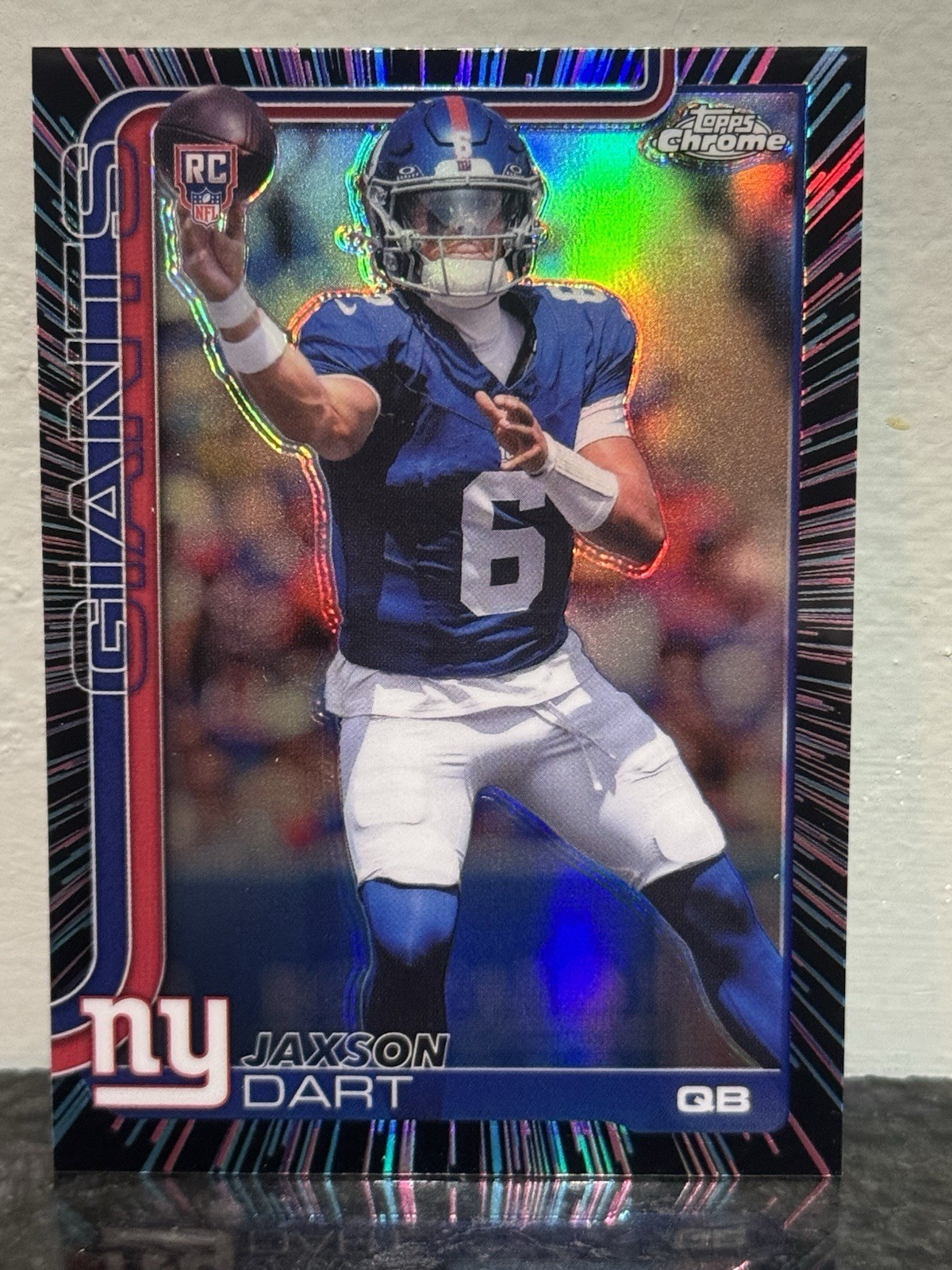 Jaxson Dart 2025 Topps Chrome RC Neon Pulse Refractor #306 Giants Rookie