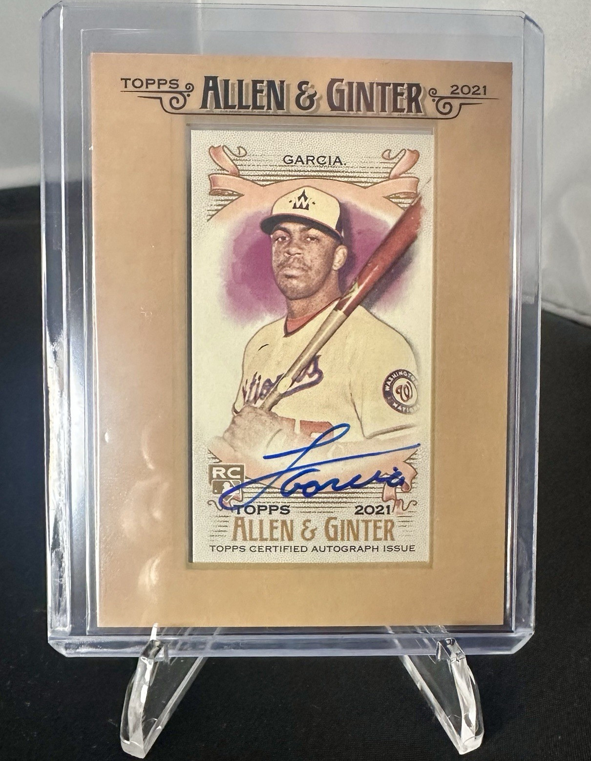 Topps 2021 Allen & Ginter Luis Garcia Framed Mini Auto Rookie FMA-LG Nationals