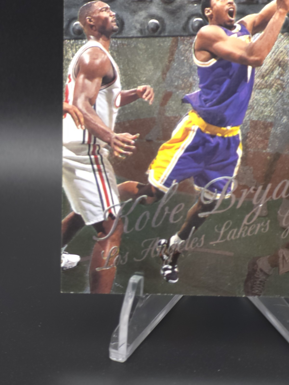 SkyBox 1998-99 Metal Universe Kobe Bryant Los Angeles Lakers #53 Base Set