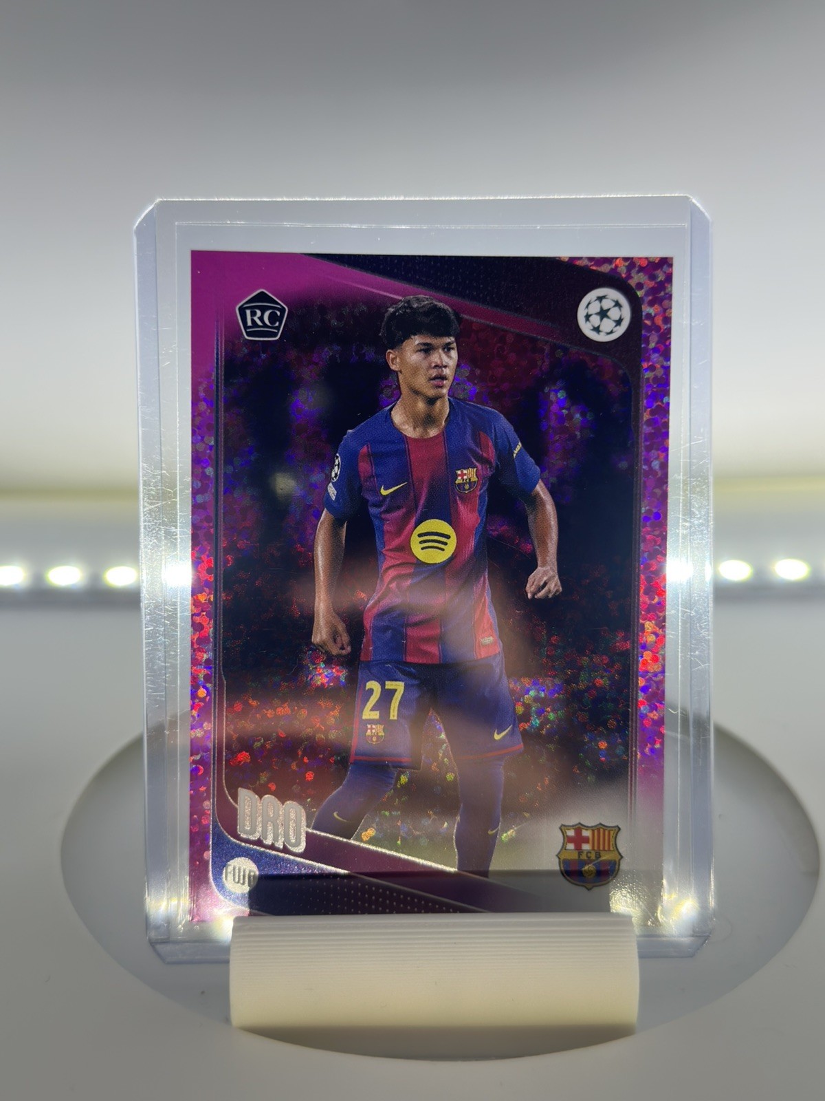 🔥 🔥 Topps 2025-26 UEFA Club Dro FC Barcelona Rookie Purple Parallel Sparkle