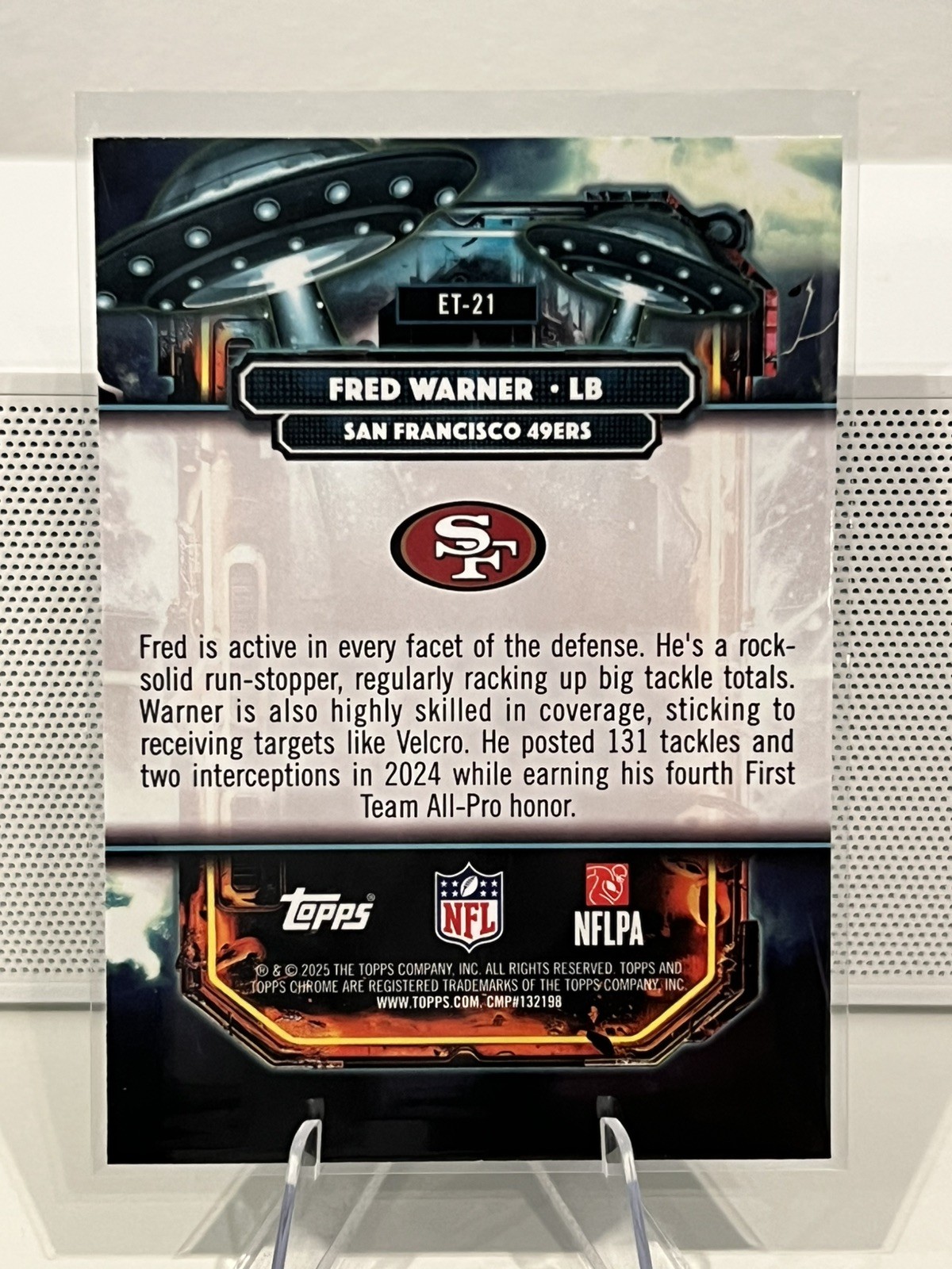 2025 Topps Cosmic Fred Warner Extraterrestrial Talent Refractor ET-21 49ers
