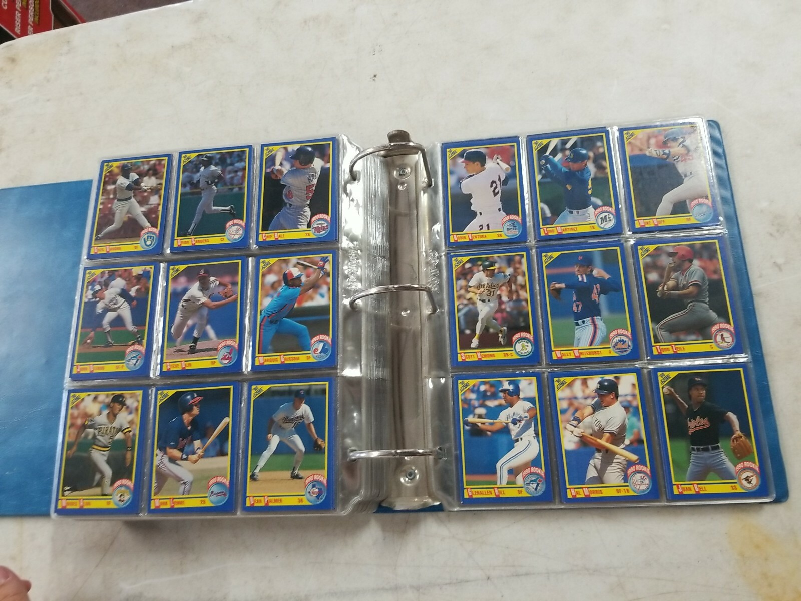 Score MLB 1990 Set – Complete set of 704 Cards in Binder