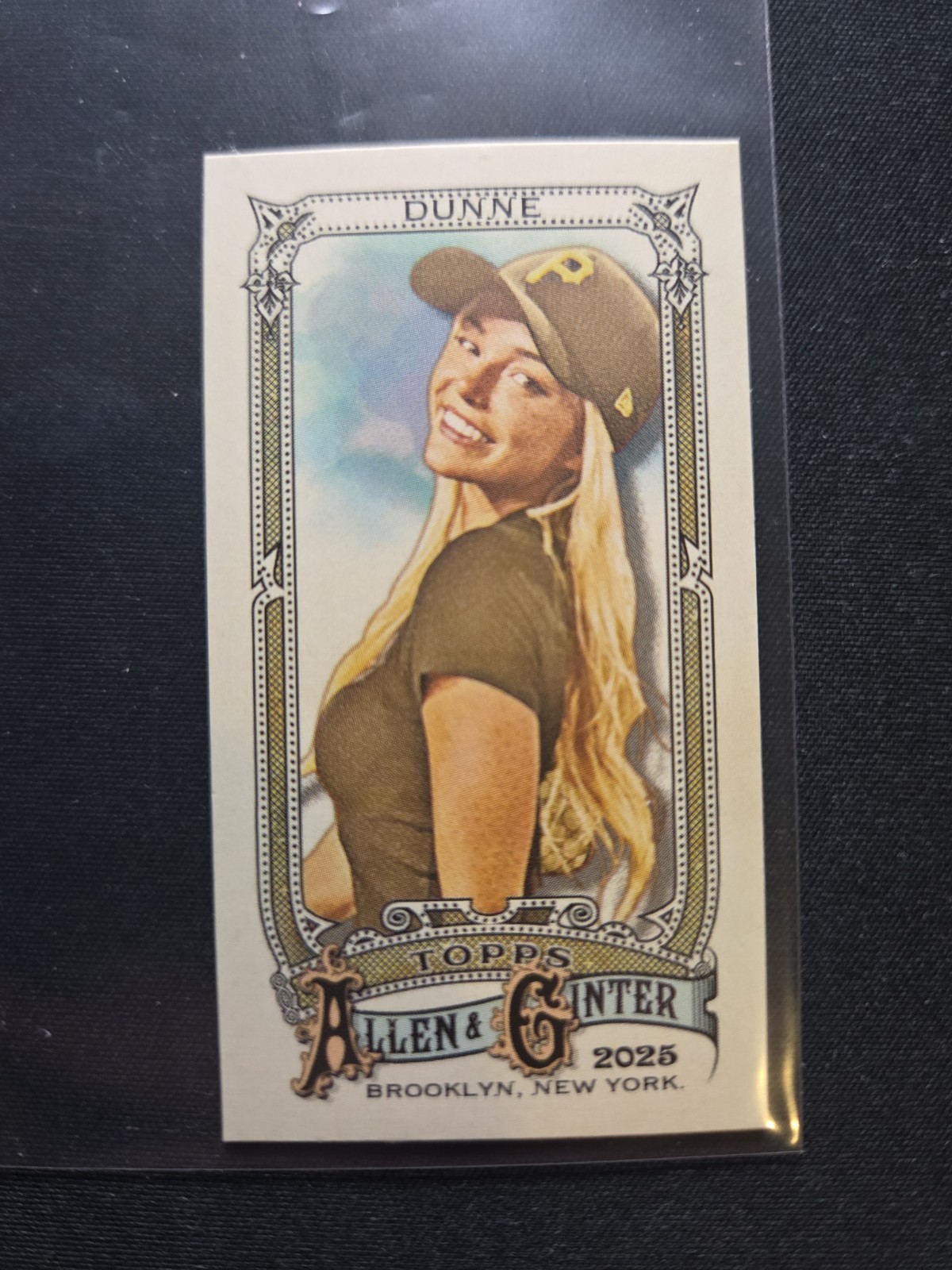 2025 Topps Allen & Ginter Mini Livvy Dunne #225