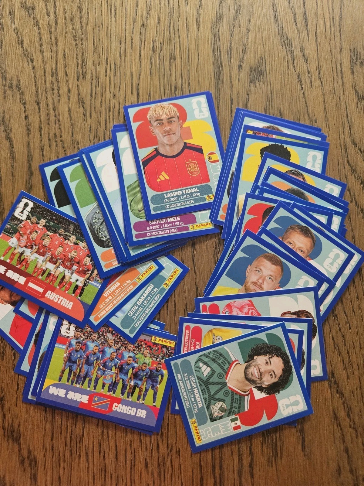 PICK YOURS BLUE PARALLEL – Panini 2026 FIFA World Cup Stickers
