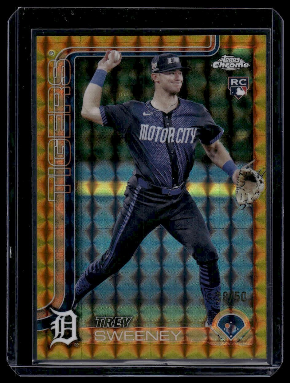 2025 Topps Chrome #6 Trey Sweeney Gold Geometric Refractors #/50