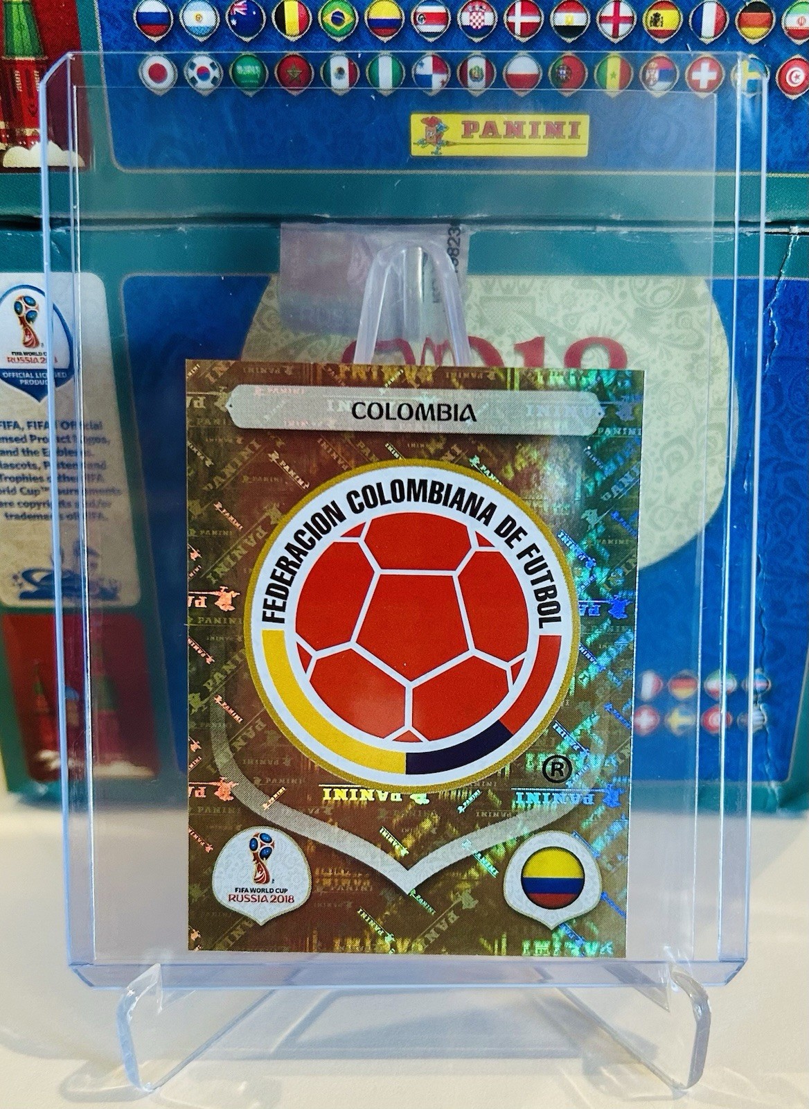 2018 PANINI FIFA WORLD CUP RUSSIA Stickers GOLD FOIL TEAM LOGO COLOMBIA Pink