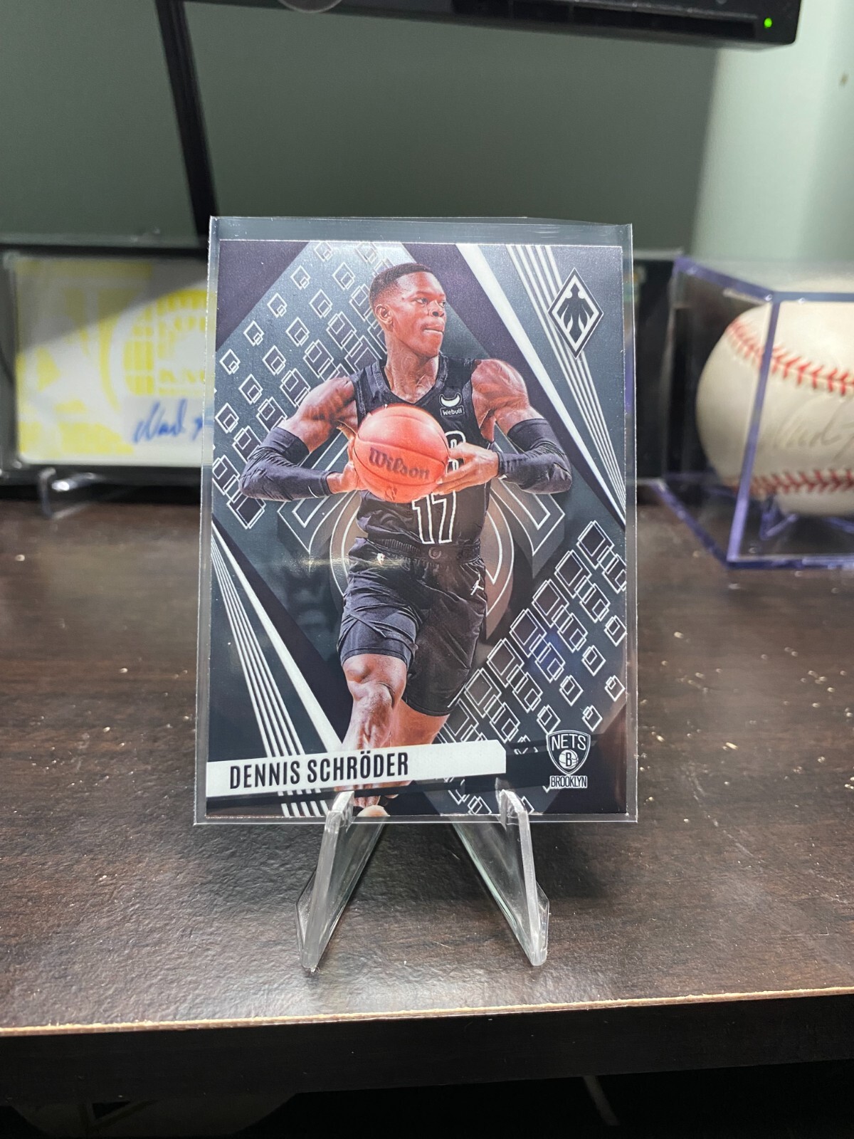 2023-24 Panini Phoenix – Dennis Schroder #56
