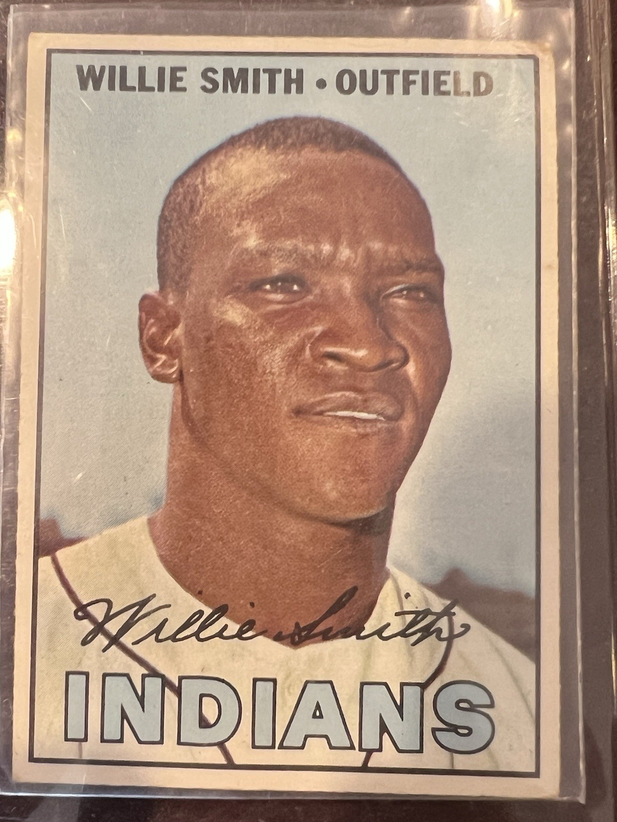 1967 Topps – Willie Smith #397 – Shipped in Bubble Mailer