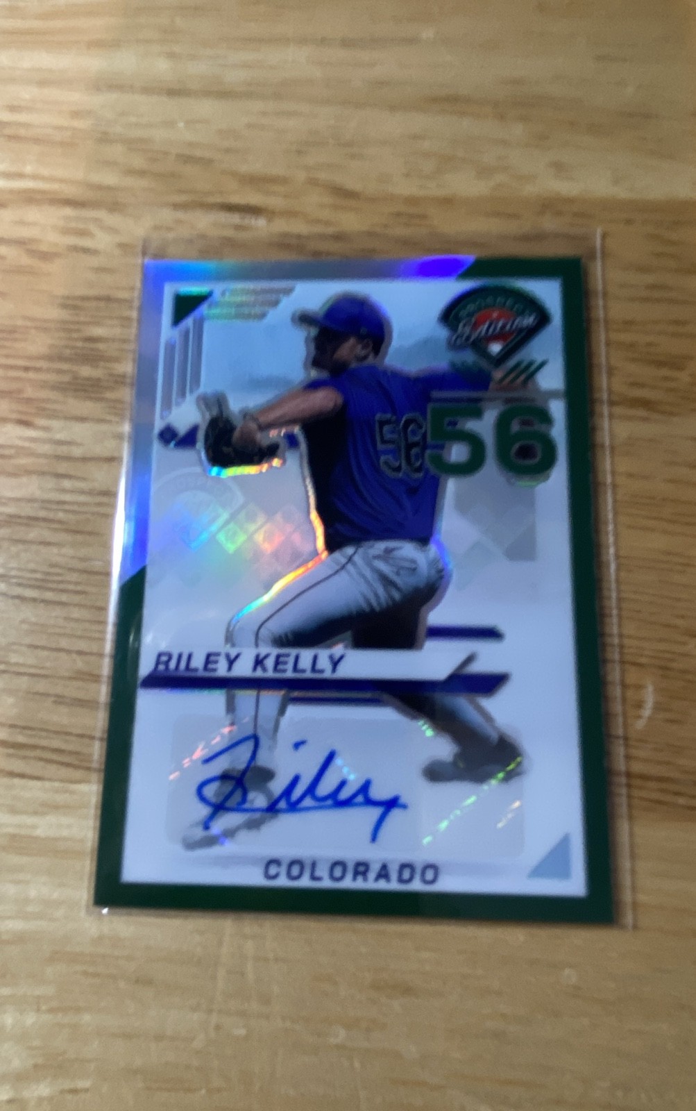 2025 Panini Prospect Edition – Riley Kelly #173 Green Prizm Signatures (AU, RC)