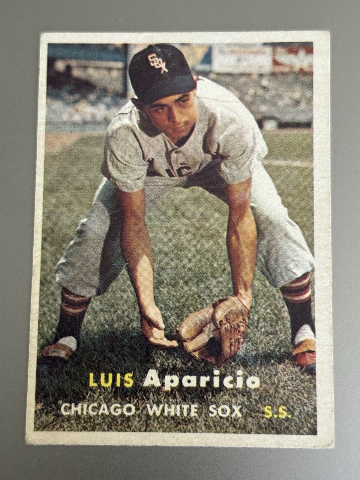 1957 Topps Baseball Luis Aparicio #7 VG-EX