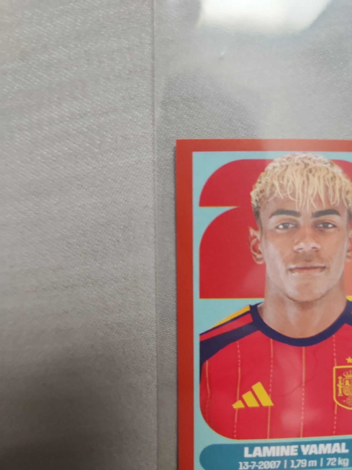 2026 Panini FIFA World Cup Lamine Yamal Sticker #ESP15 Red Parallel Color Match