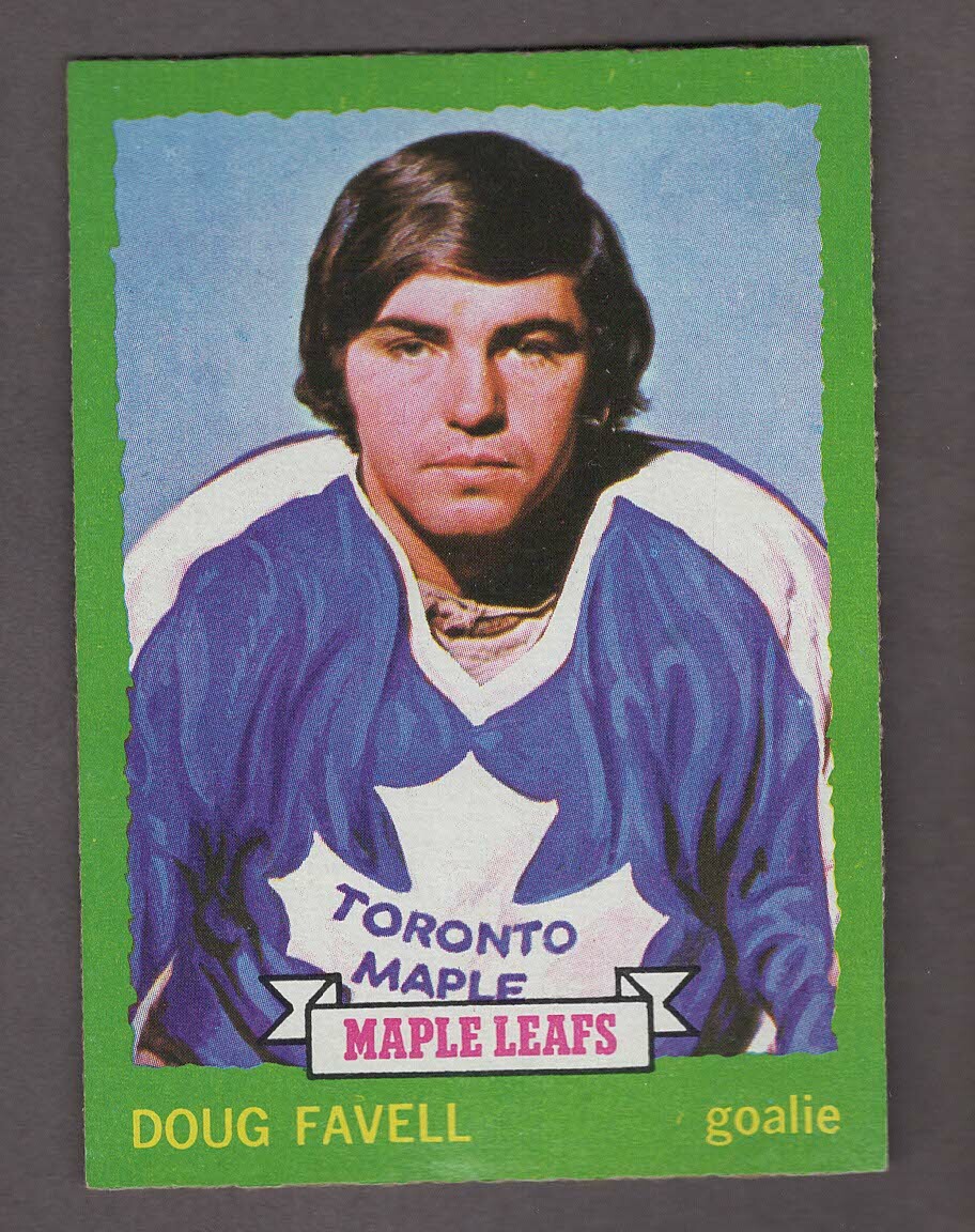 1973-74 OPC HKY #158 DOUG FAVELL/M. LEAFS EX/EX+