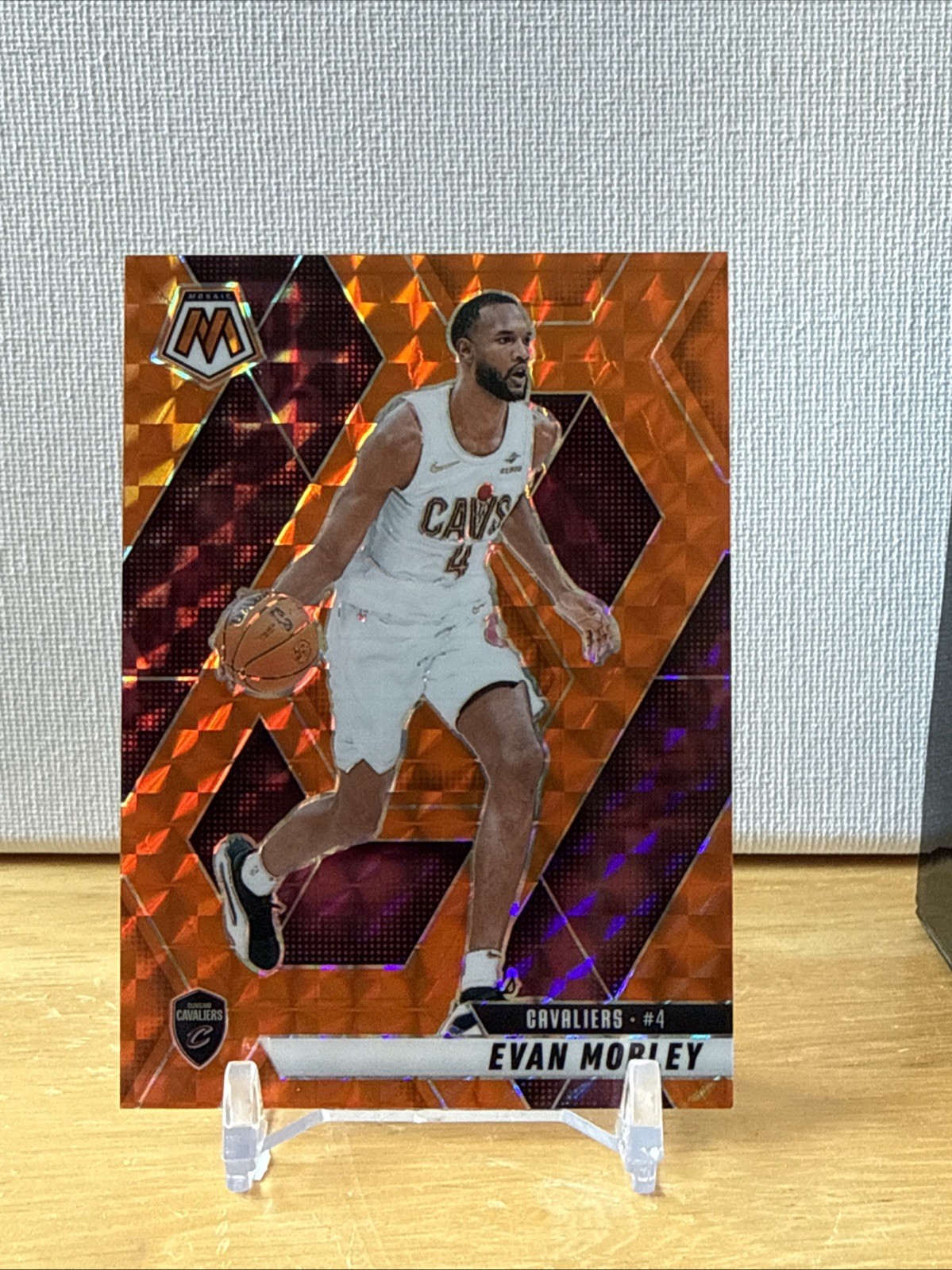 2024-25 Panini Mosaic – Evan Mobley #133 Orange Mosaic Prizm /249