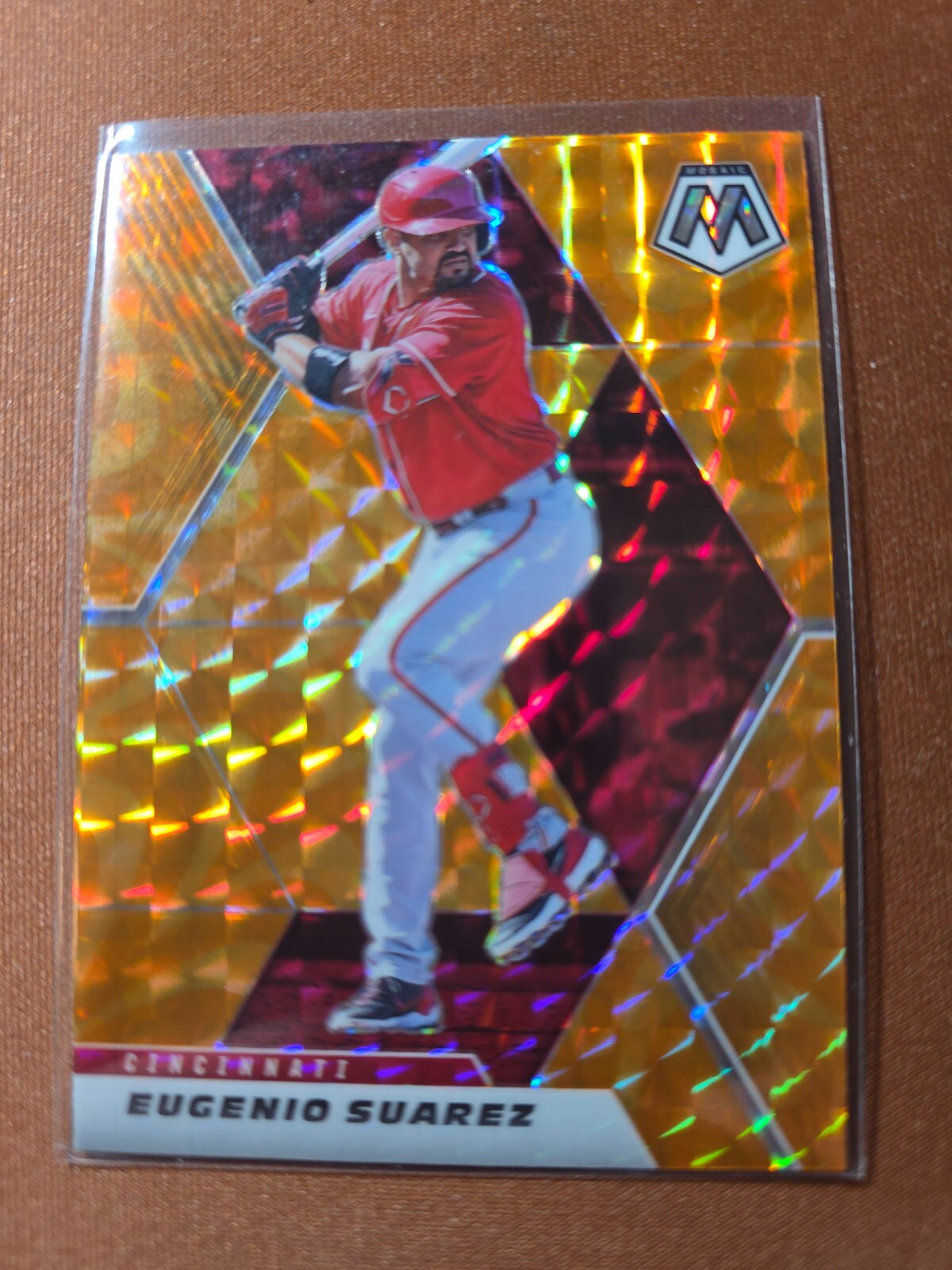 2021 Panini Mosaic – Eugenio Suarez #168 Reactive Orange Mosaic Prizm