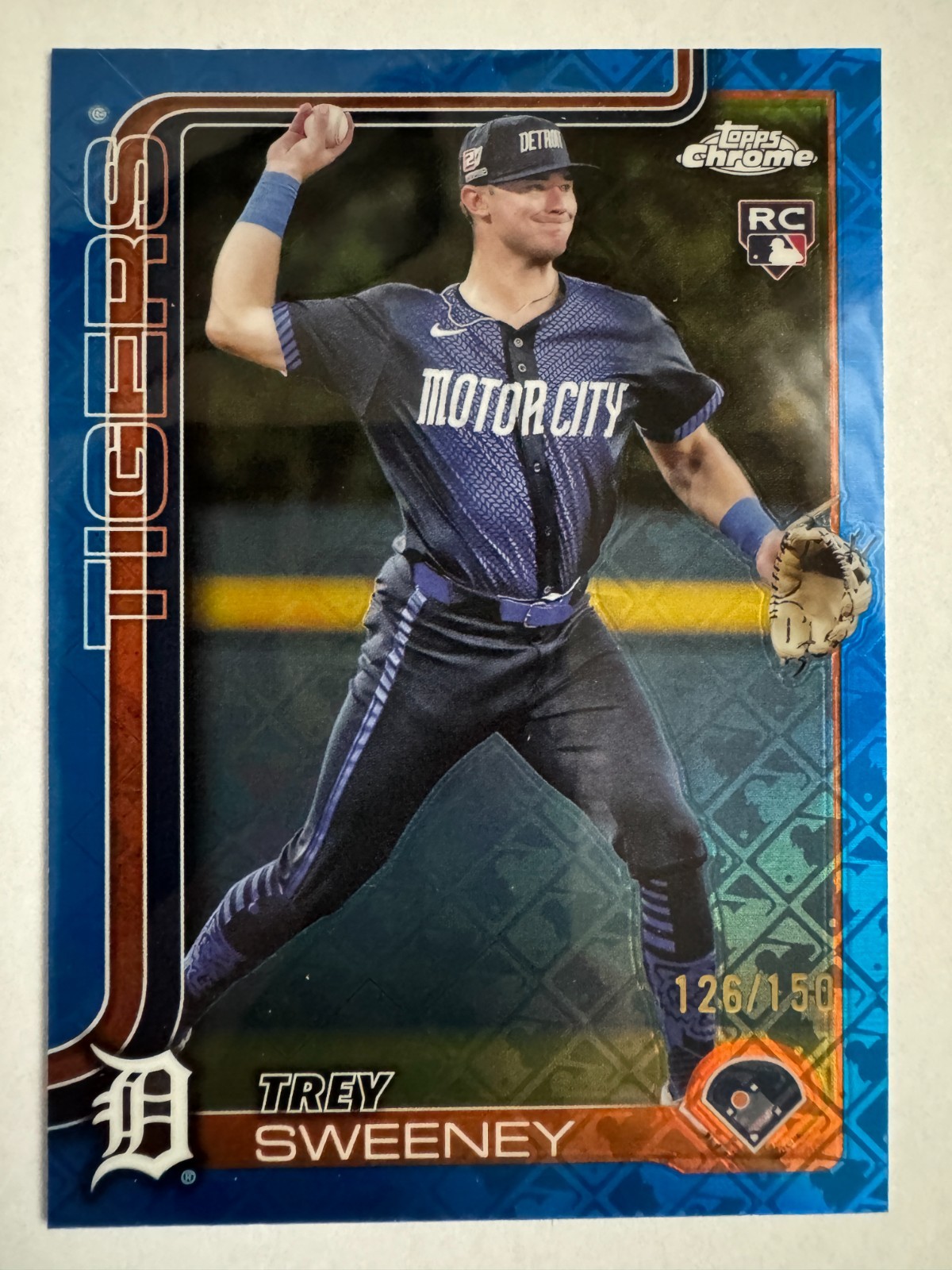 2025 Topps Chrome Logofractor #6 Trey Sweeney Blue Refractor /150 Tigers