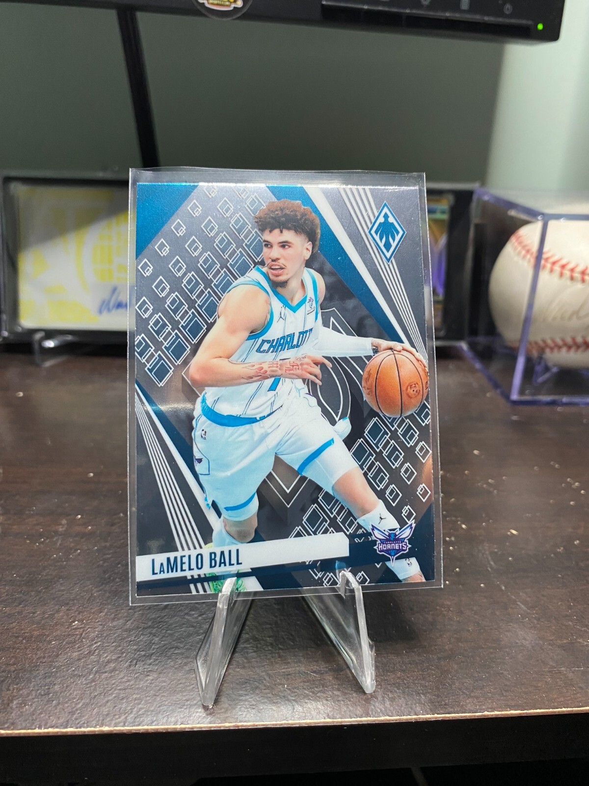 2023-24 Panini Phoenix – LaMelo Ball #140
