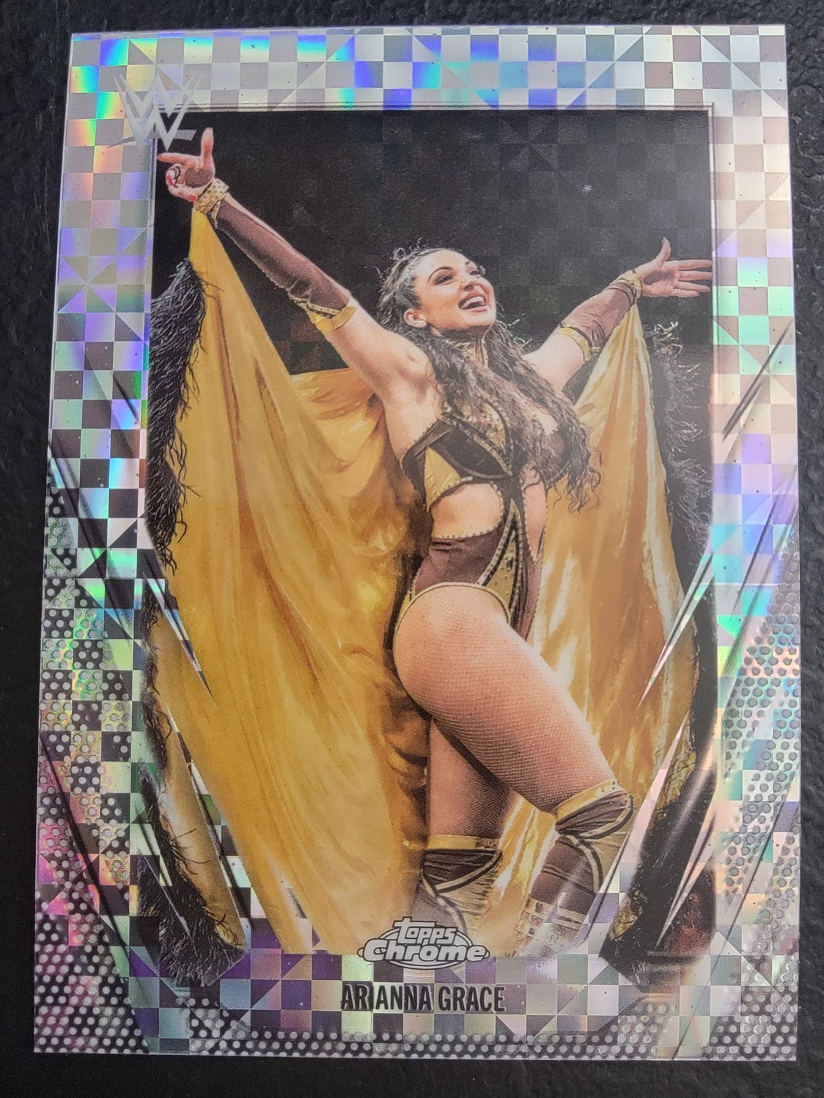 2026 Topps Chrome WWE Arianna Grace #118 X-Fractor