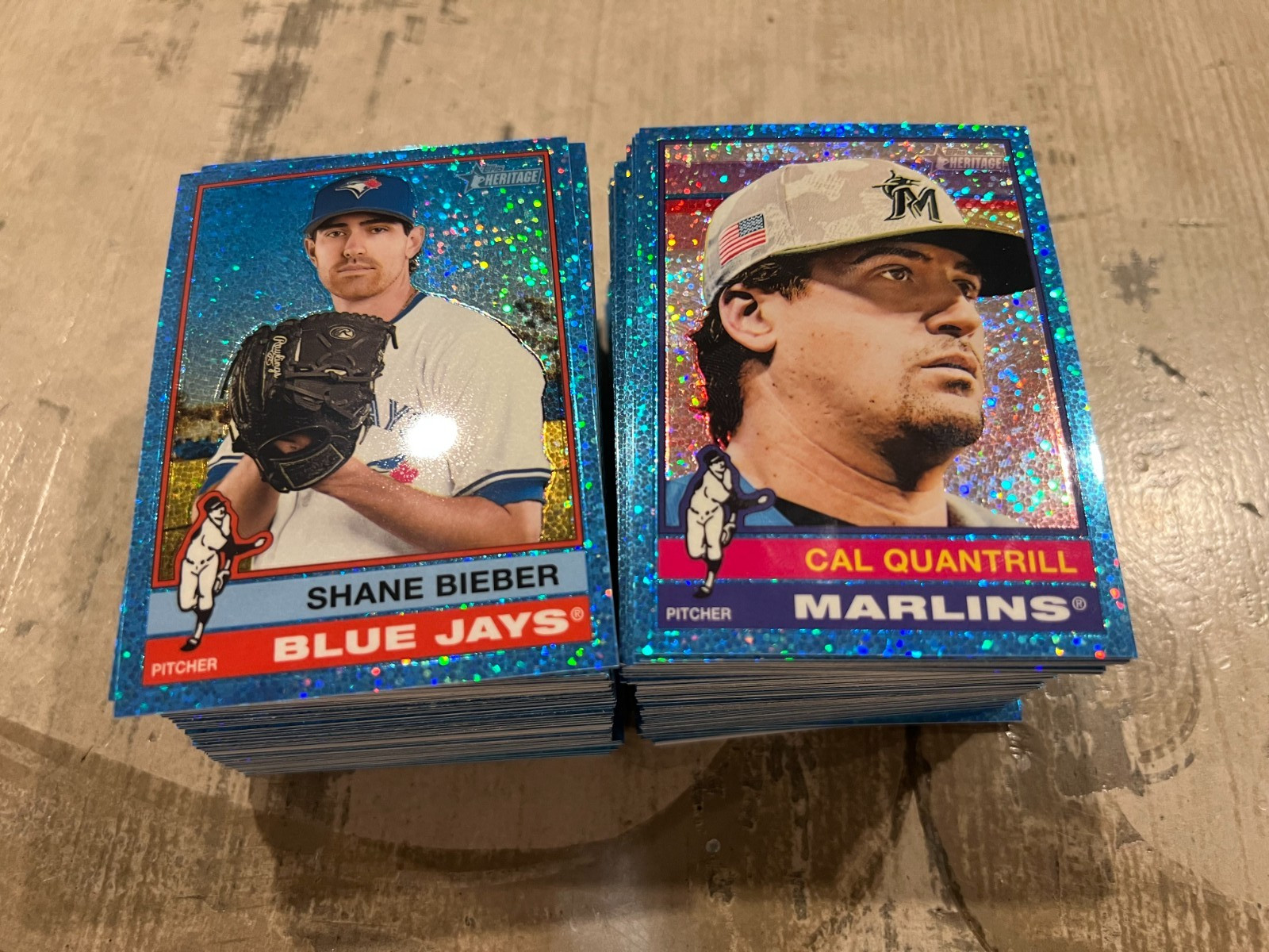 2025 Topps Heritage High Number Blue Sparkle #501-700 – You Pick – DISCOUNTS!