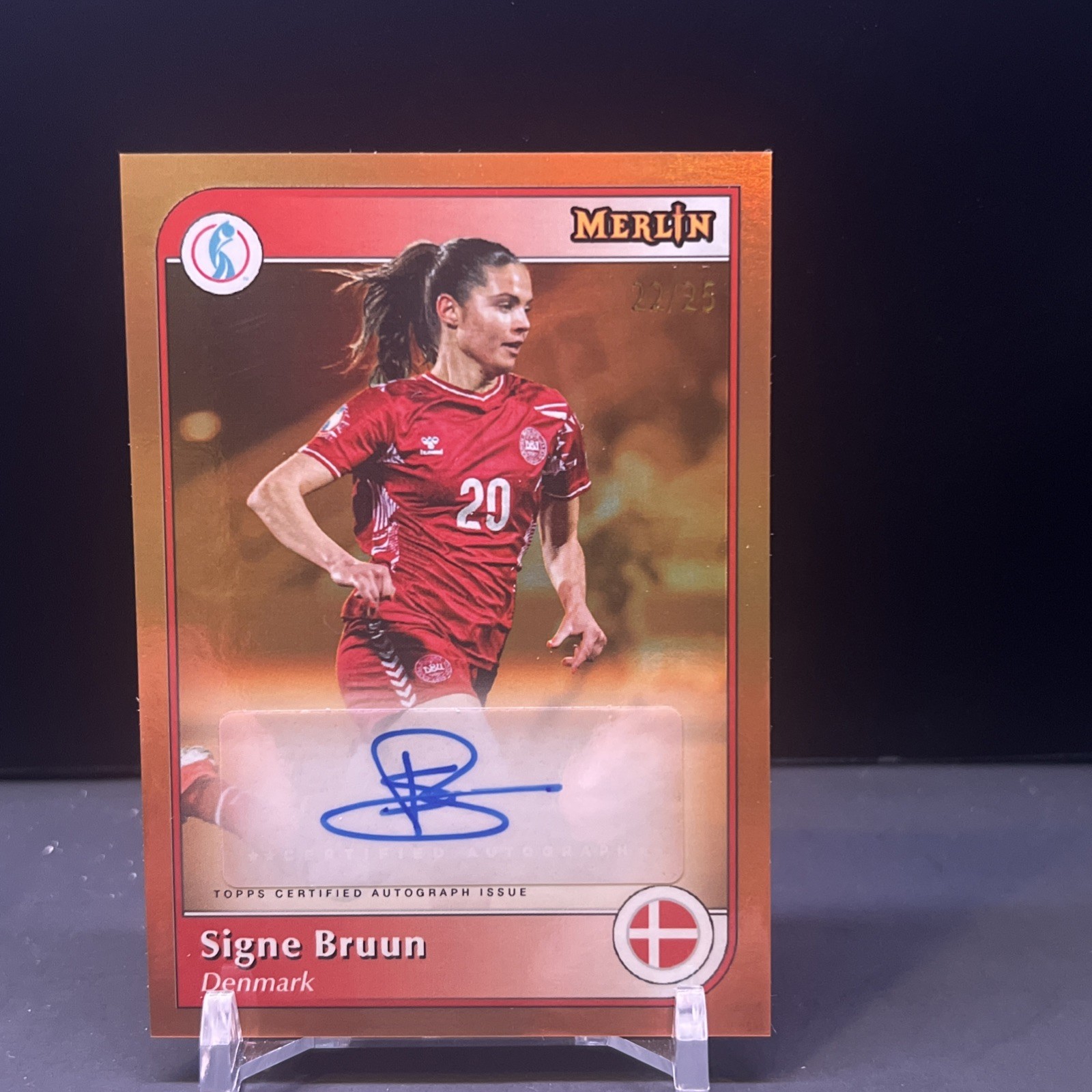 2025 Topps Signe Bruun Gold Auto Autograph #22/25 Denmark