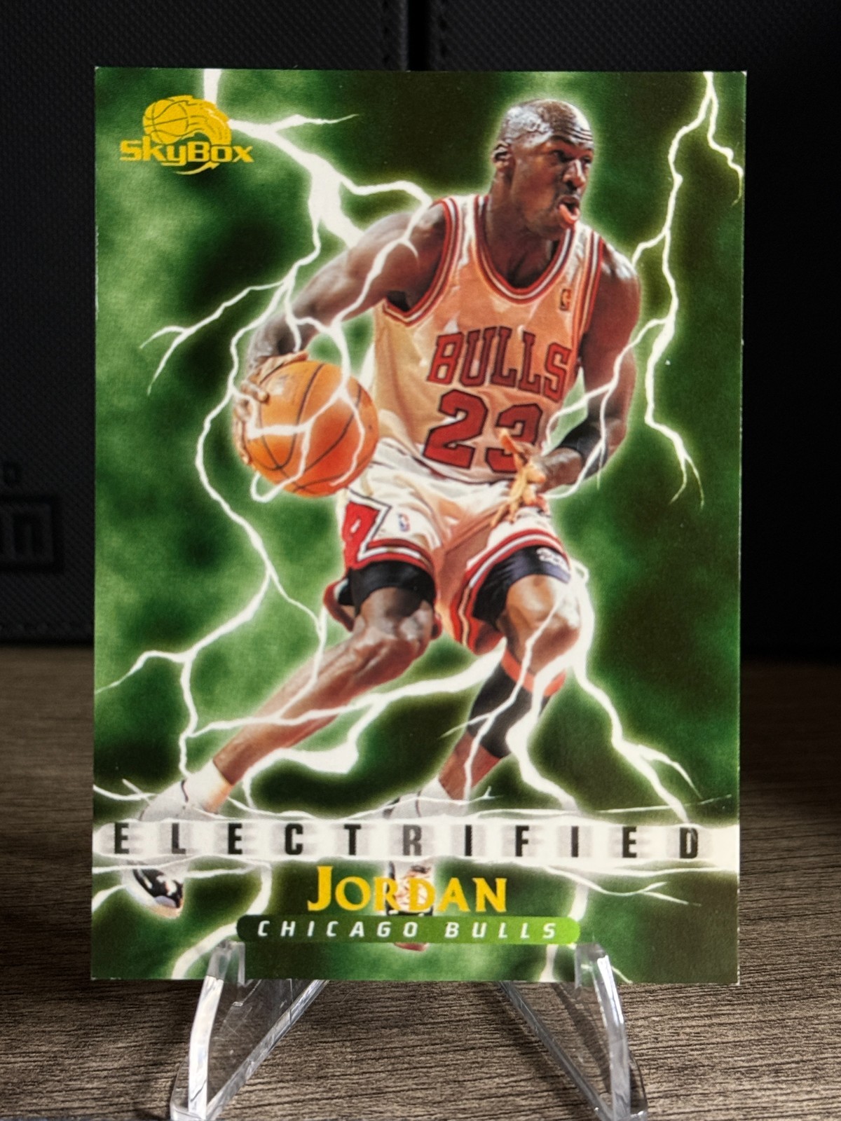 1995-96 Skybox Premium – Electrified Michael Jordan #278