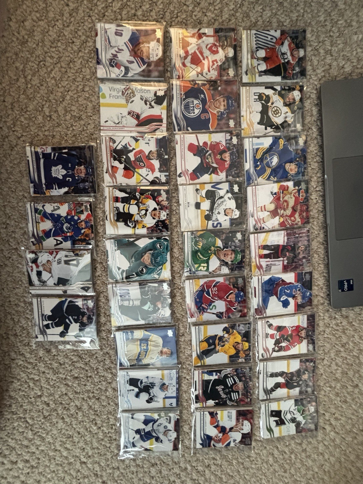 2025-26 Upper Deck Series 1 Team Sets