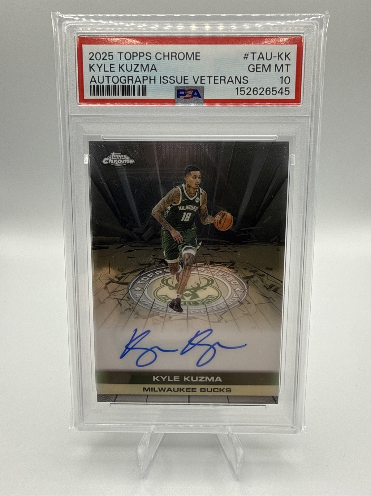 2025-26 Topps Chrome – Kyle Kuzma – Autograph Issue #TAU-KK Auto