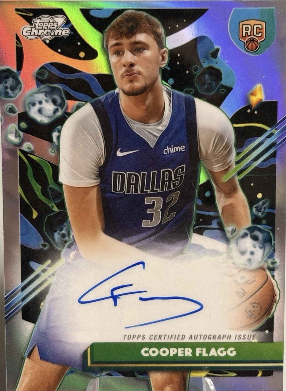 2025-26 Topps Cosmic Chrome – Autographs Cooper Flagg Chase Pack!