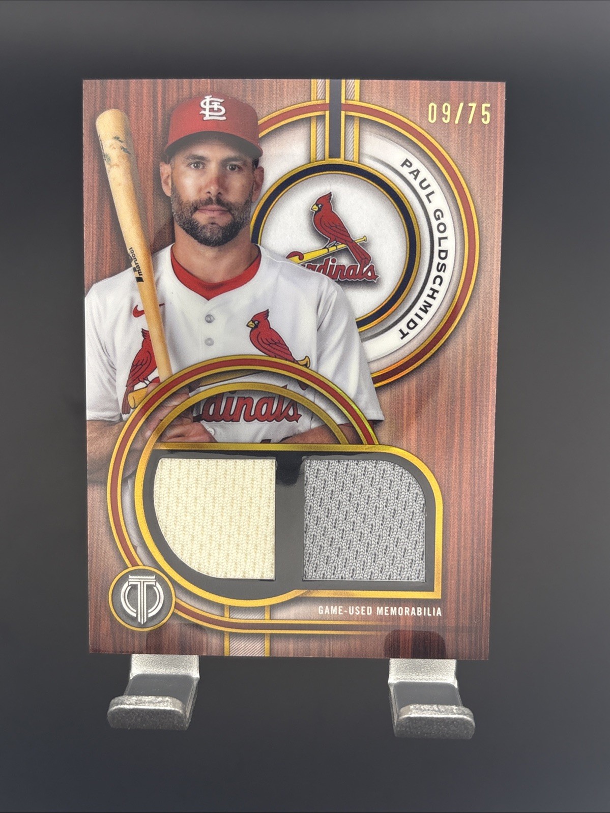 2025 Topps Tribute – Dual Relics Paul Goldschmidt #DR-PG Gold 09/75 (MEM)