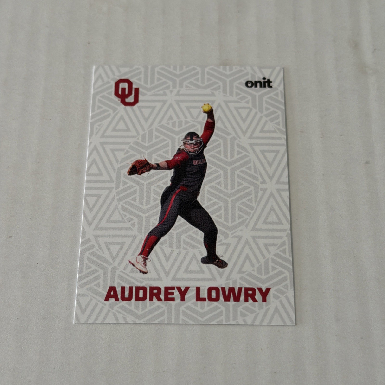 2026 ONIT Oklahoma Sooners SOFTBALL card AUDREY LOWRY Fusion White