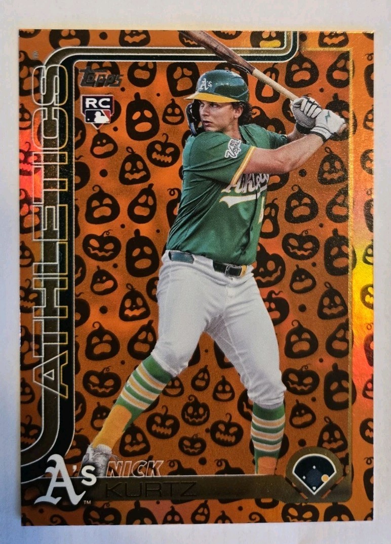 2025 Topps Update – (SP) Nick Kurtz #US201 Jack-O’-Lantern Foil (RC)