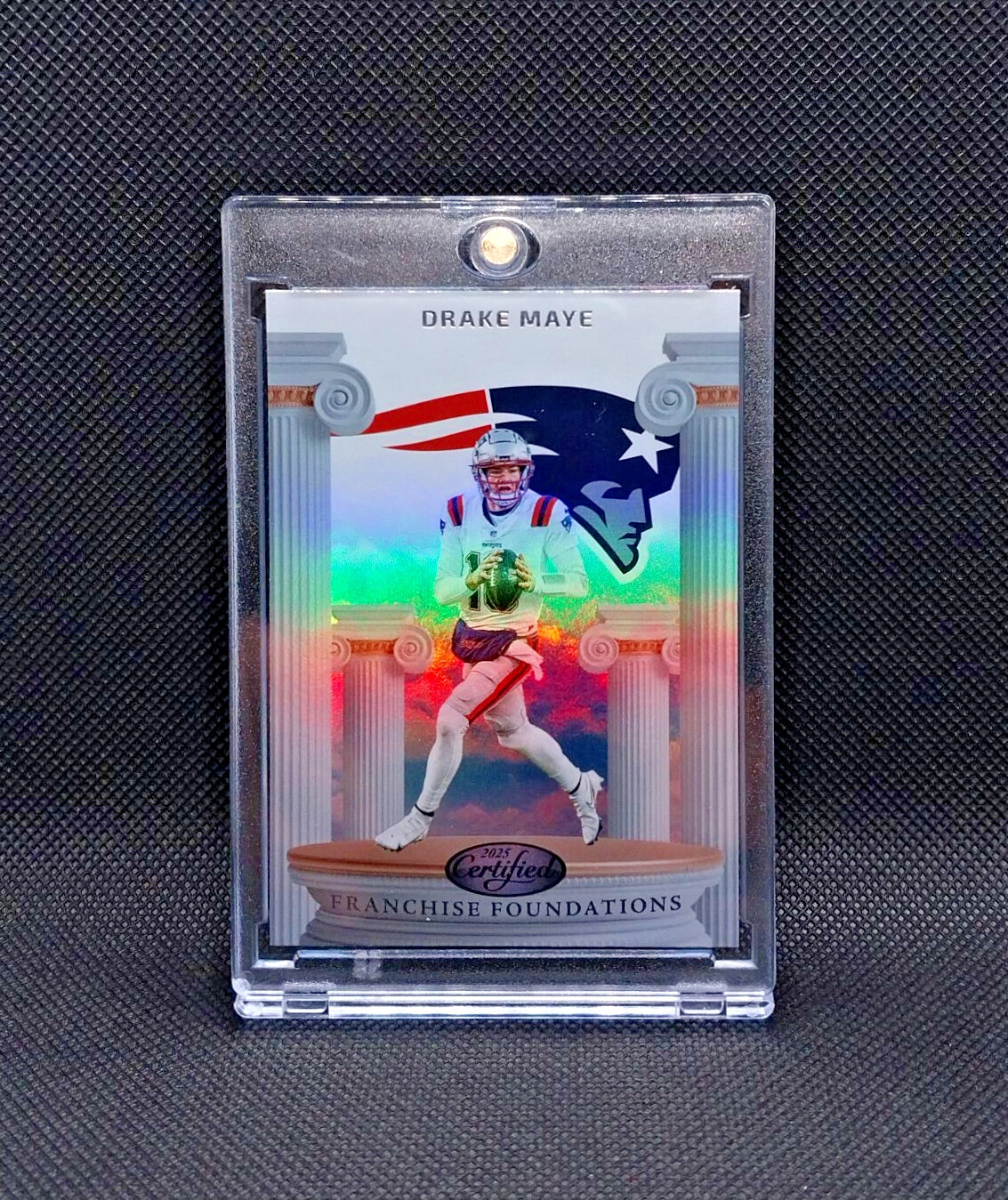 SOUGHT AFTER DRAKE MAYE HOLOFOIL LOGO REFRACTOR INVESTMENT SP PANINI MVP LIMITED
