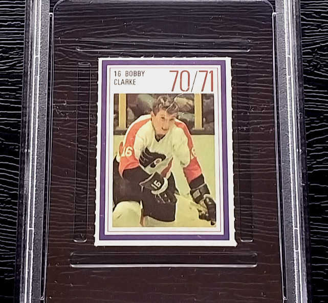1970 ESSO POWER PLAYERS BOBBY CLARKE ROOKIE HOCKEY STAMP *NO CREASES* PSA 4 VGEX
