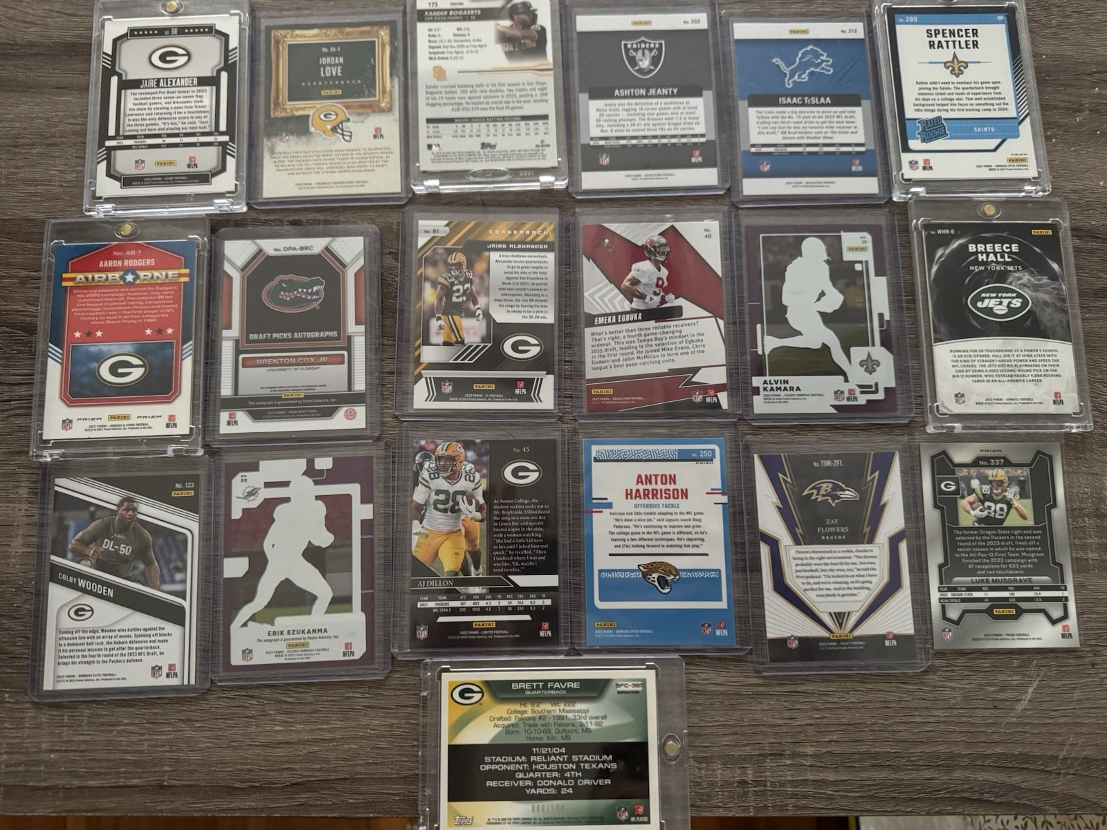 19 Assorted Sports Cards Autos, Numbered, Rookies