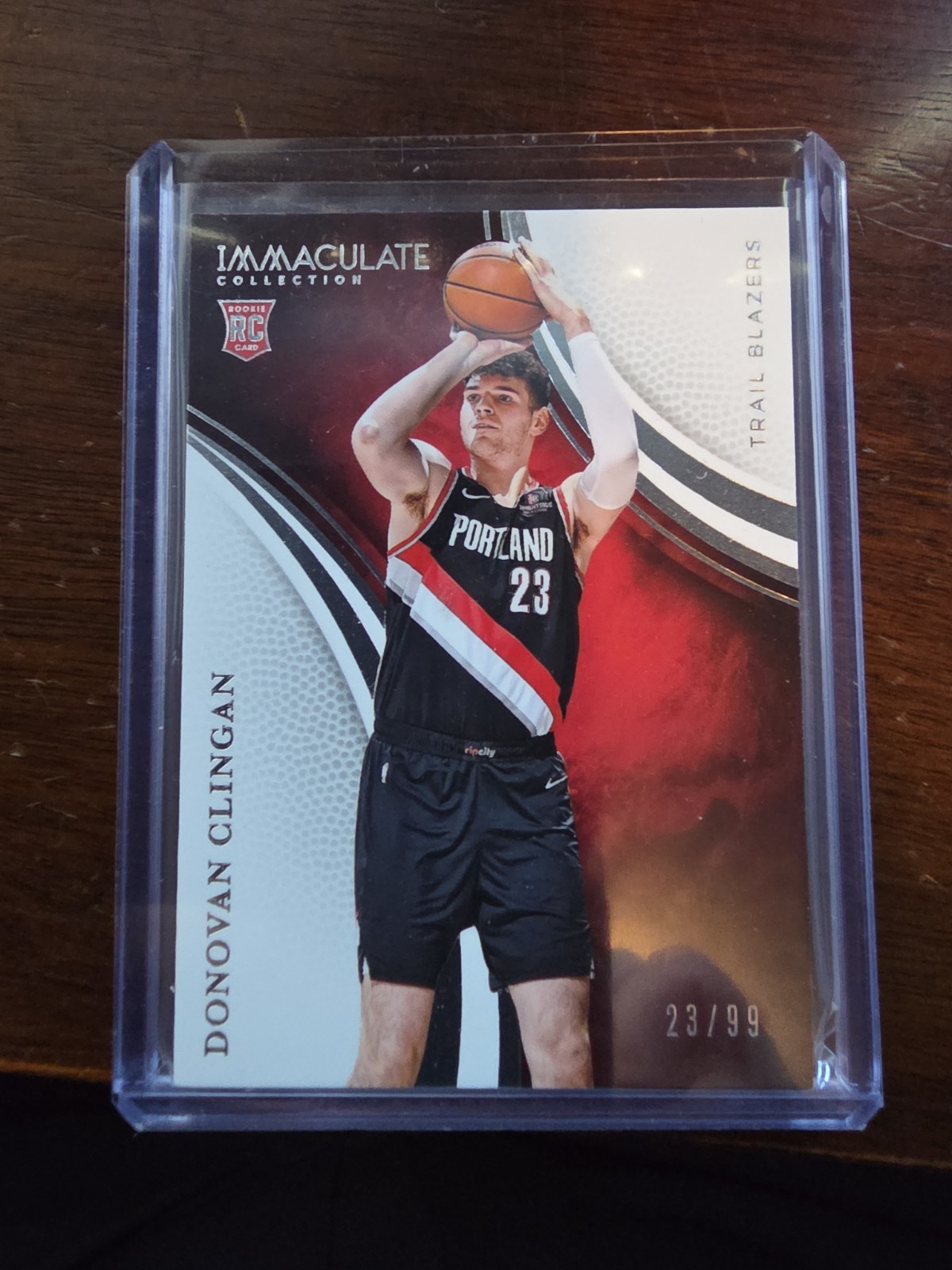 2024-25 Panini Immaculate Collection – Donovan Clingan #23/99 (RC)