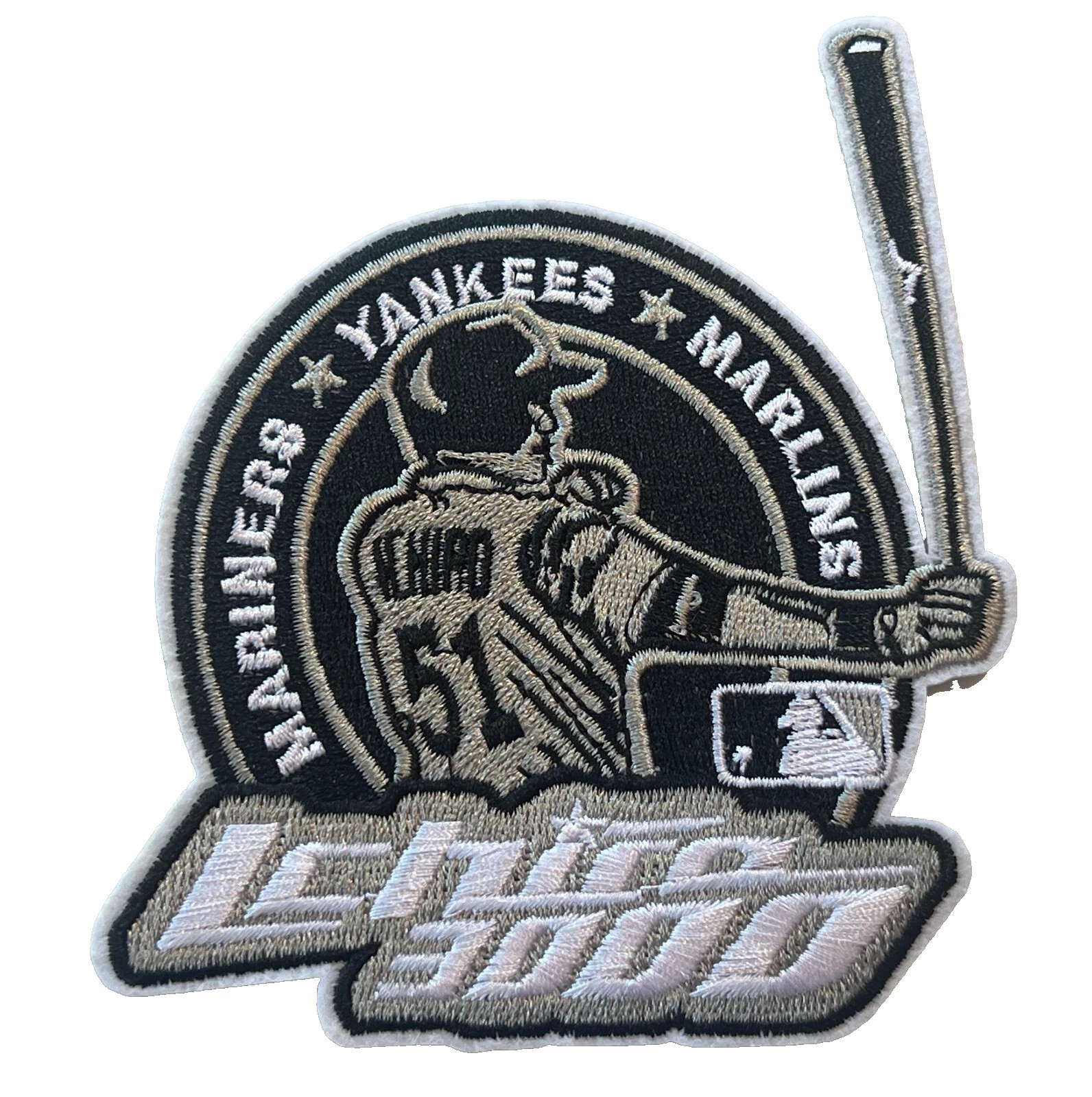 Ichiro Suzuki 3000th Hit Jersey #51 Iron on Embroidered Patch – 4.5″ x 4.25″