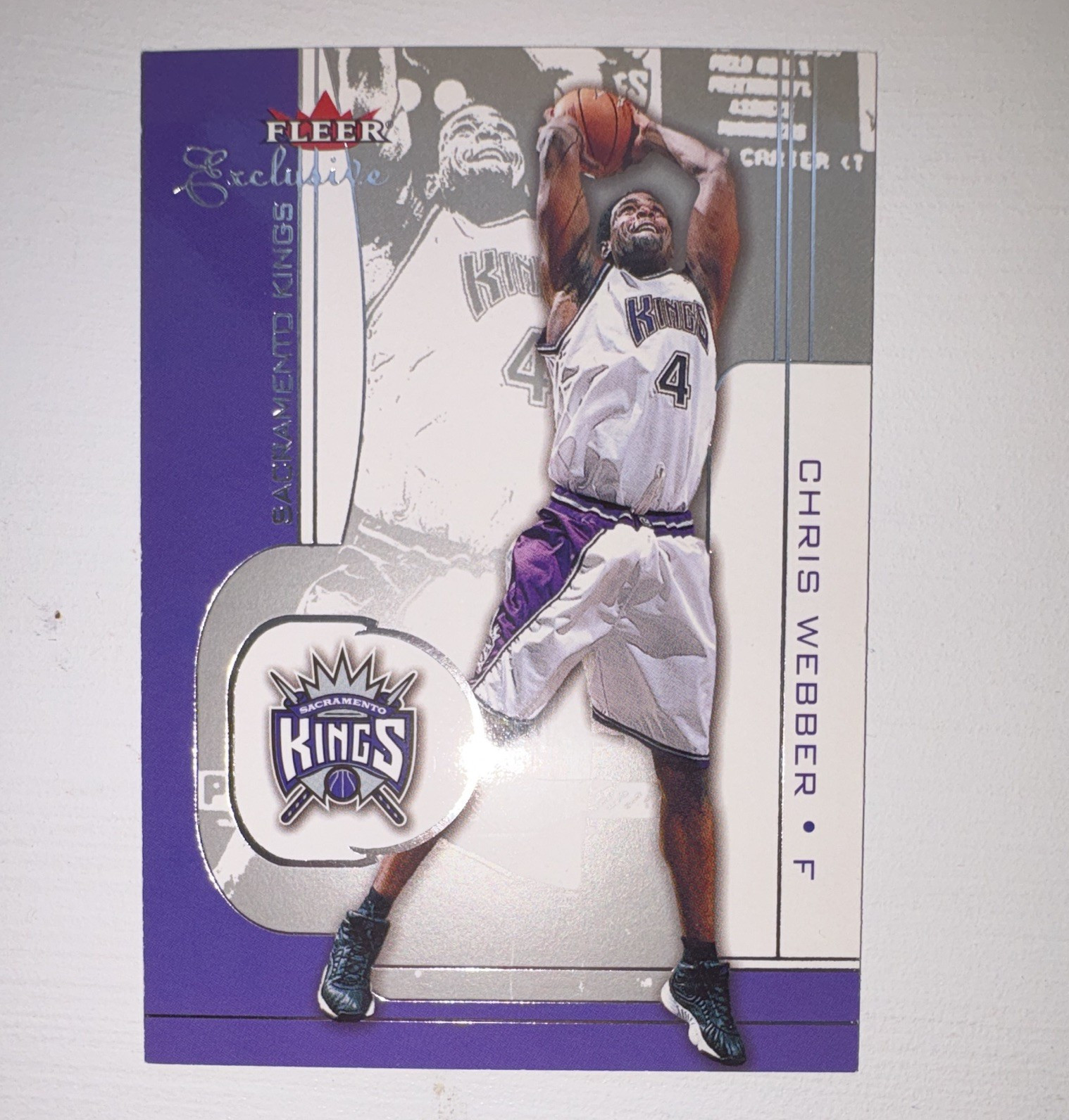 Fleer 2001-02 Exclusive Base Set Chris Webber #28 Basketball Sacramento Kings