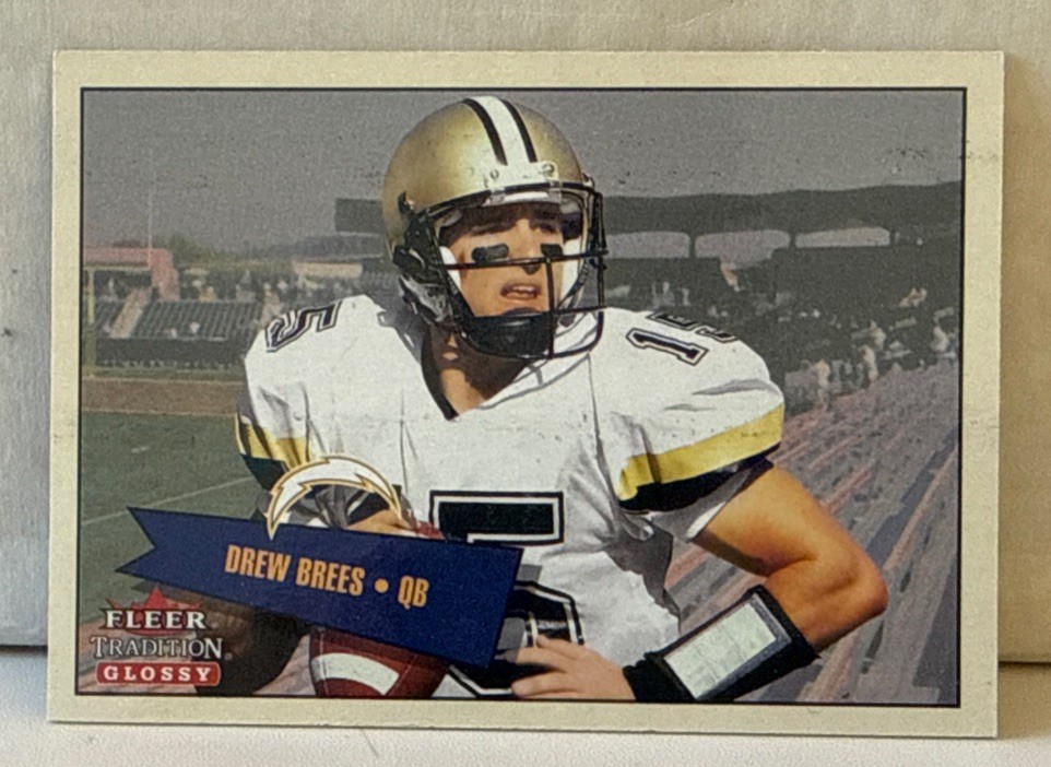 2001 Fleer Tradition Glossy – Drew Brees #402 /2001 Rookie Possible Grade 8 or 9