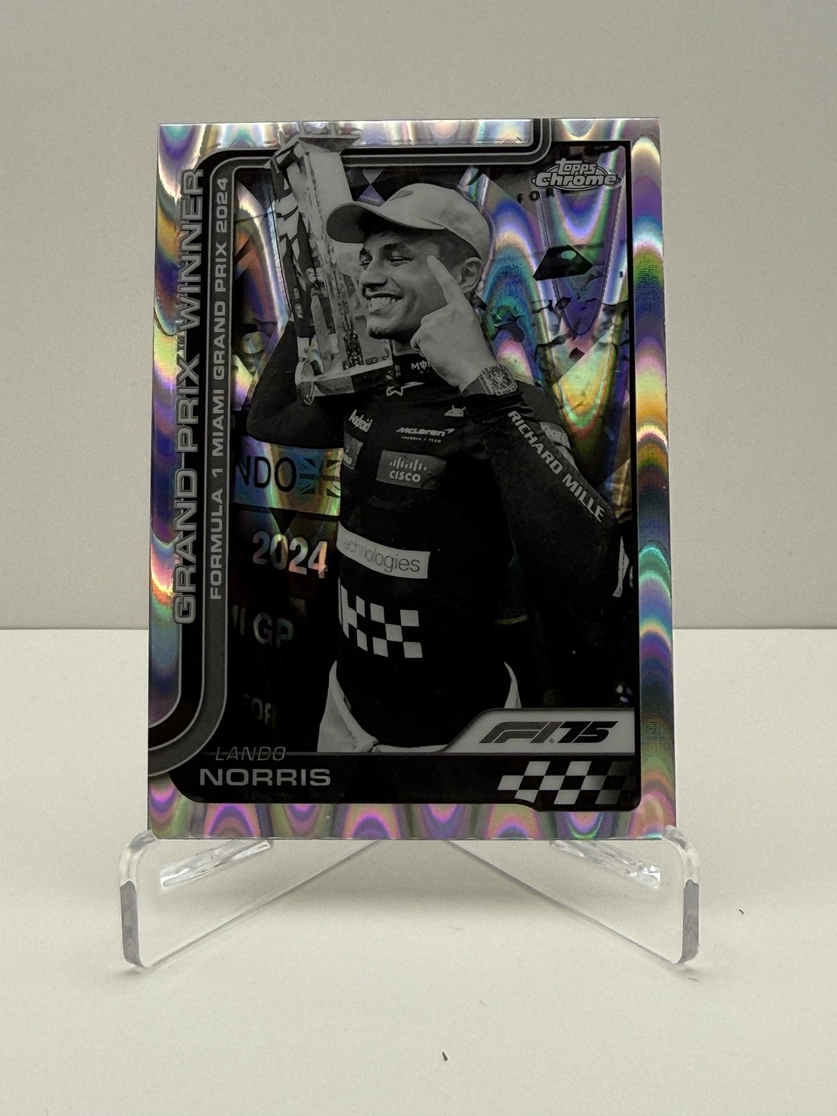 2025 Topps Chrome Formula 1 #98 Lando Norris Black & White RayWave Refractor