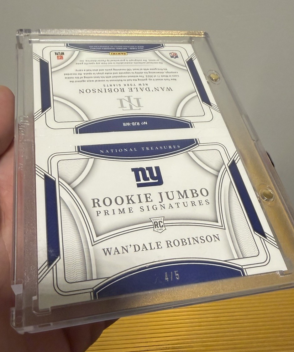 2022 Panini National Treasures Wan’dale Robinson Jumbo Laundry Tag Booklet /5