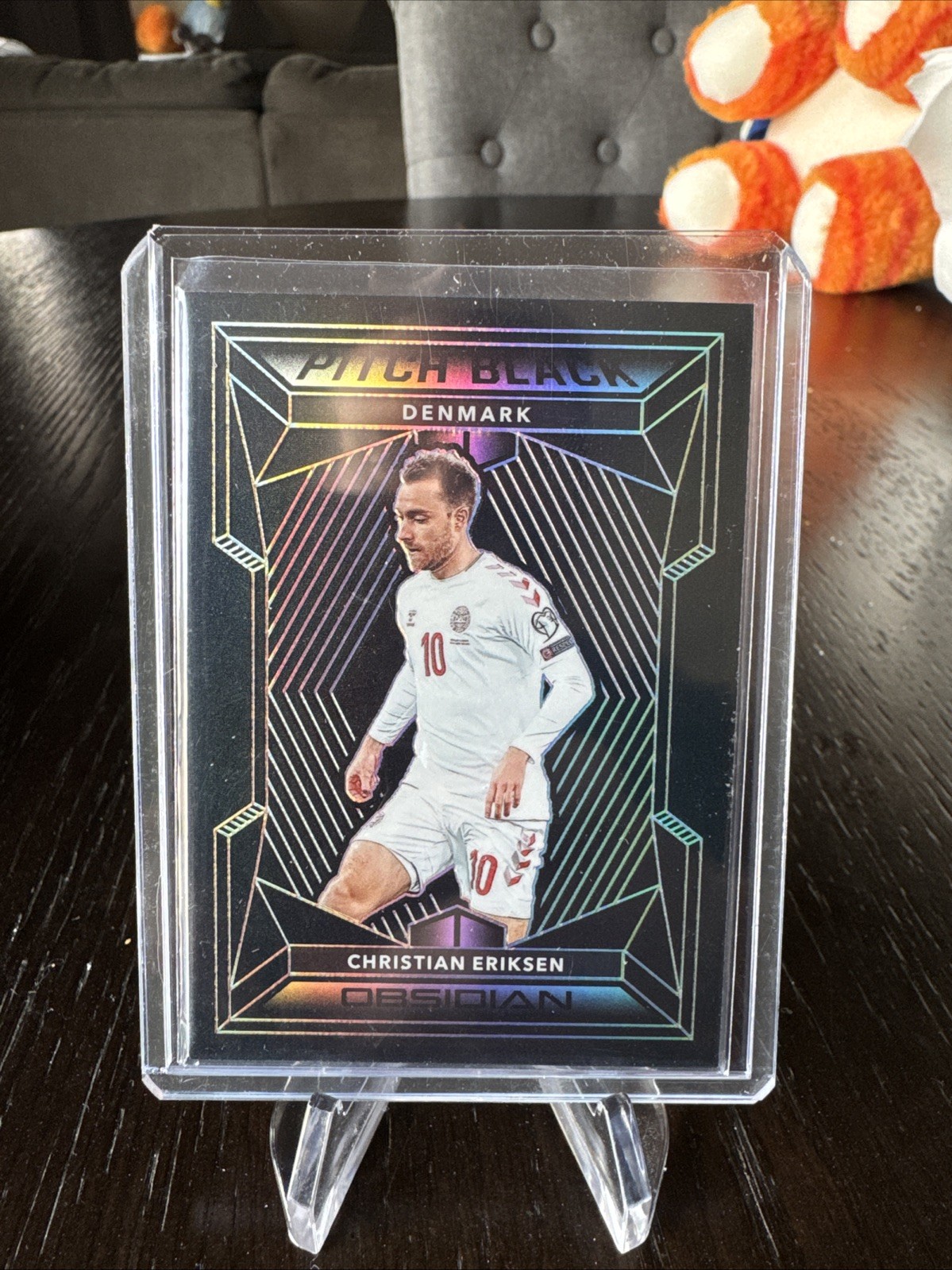 2019-20 Panini Obsidian Soccer Pitch Black Christian Eriksen – Denmark #009/135