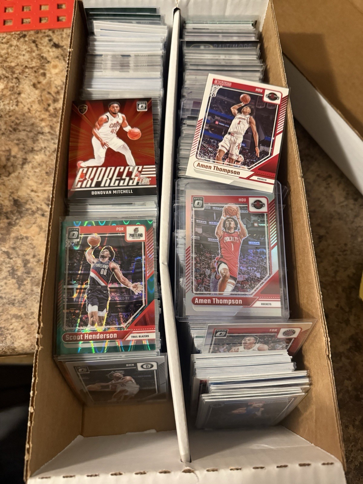 Bulk of Sports Cards (Football/Basketball). All Different. Offer Are Welcomed!