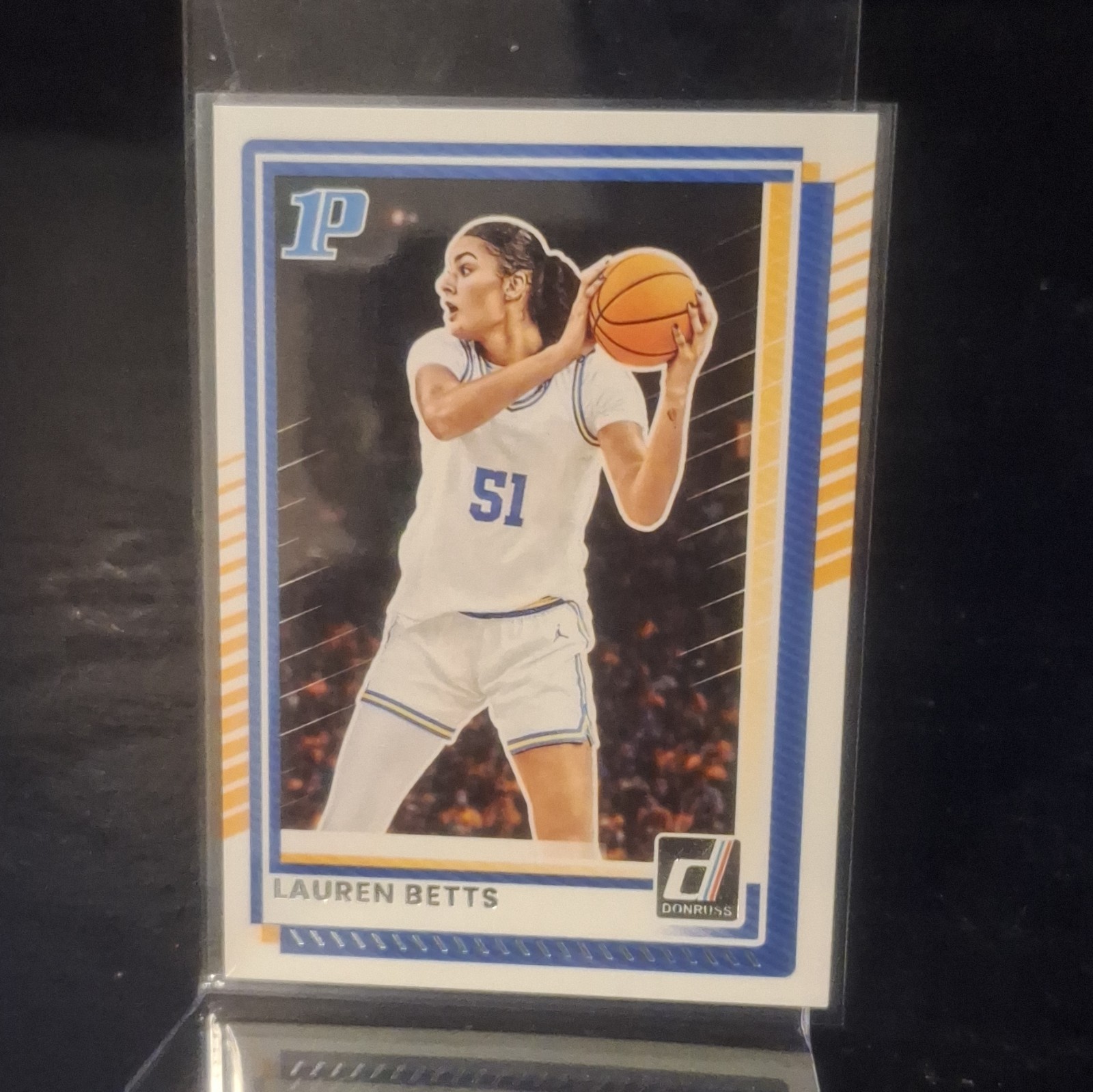 Panini Donruss Lauren Betts Rookie #118 UCLA Bruins NCAA Basketball Card