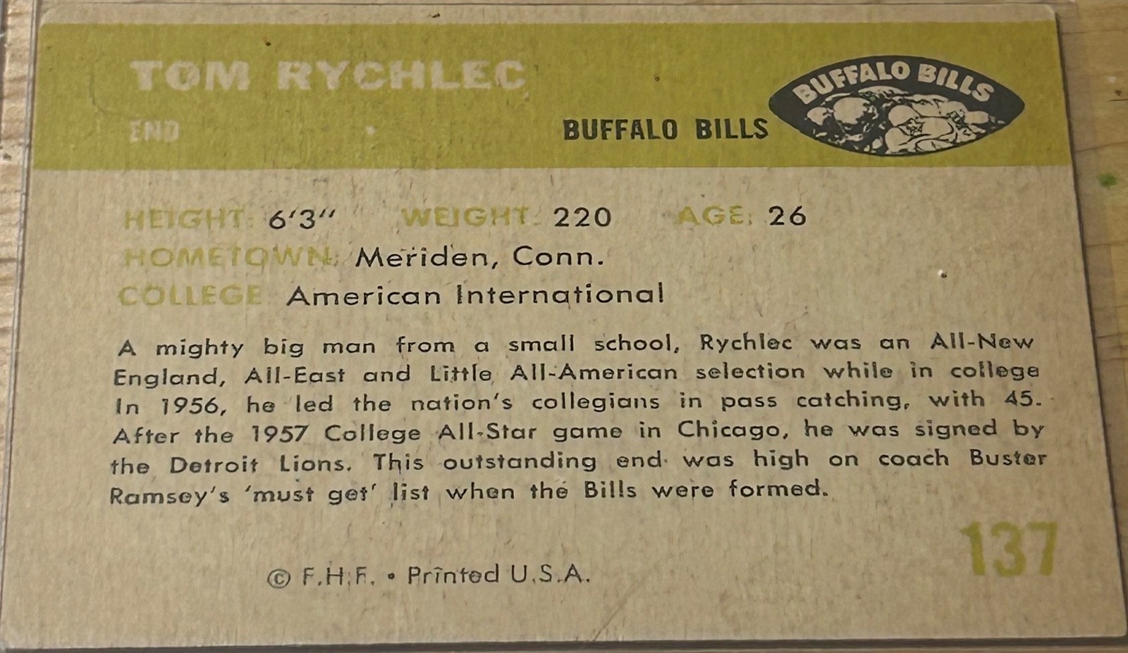 1961 Fleer TOM RYCHLEC #137 🔥 Bills 🔥 GORGEOUS Autograph 🏈 RaRe Auto 🔥🧨