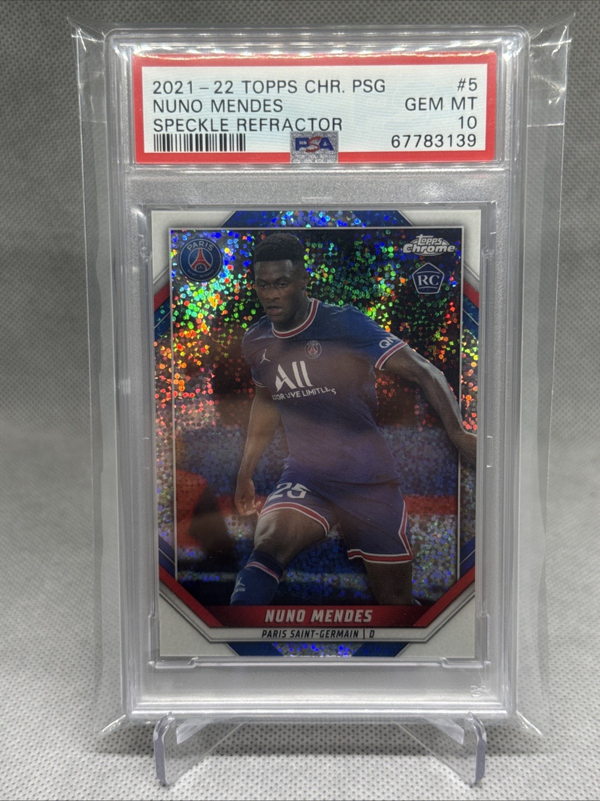 2021 Topps Chrome Paris Saint-Germain Nuno Mendes Rookie RC Speckle /30 PSA 10