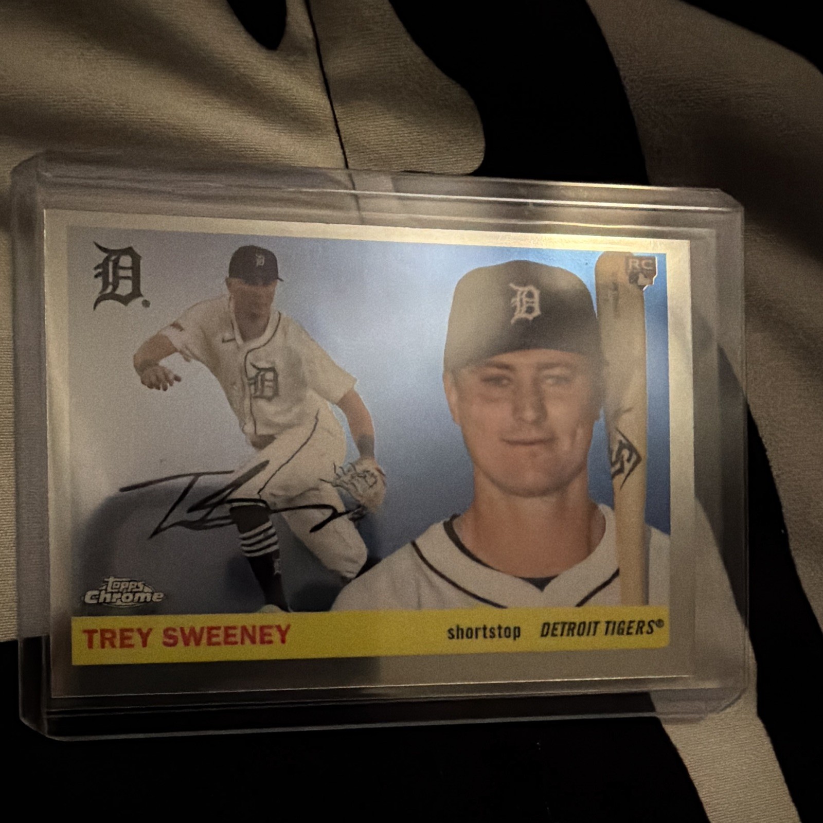 Topps 2025 Topps Chrome Trey Sweeney Detroit Tigers #6 Rookie Hard Signed Auto
