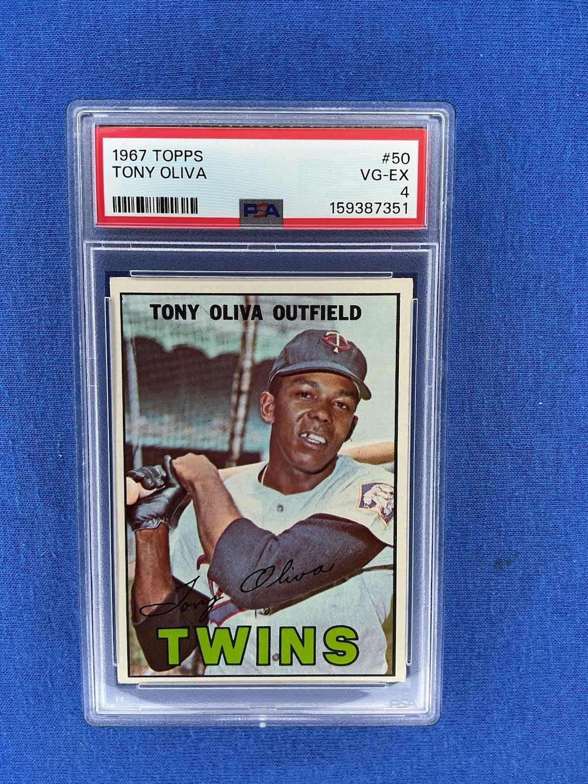 1967 TOPPS #50 TONY OLIVA PSA 4