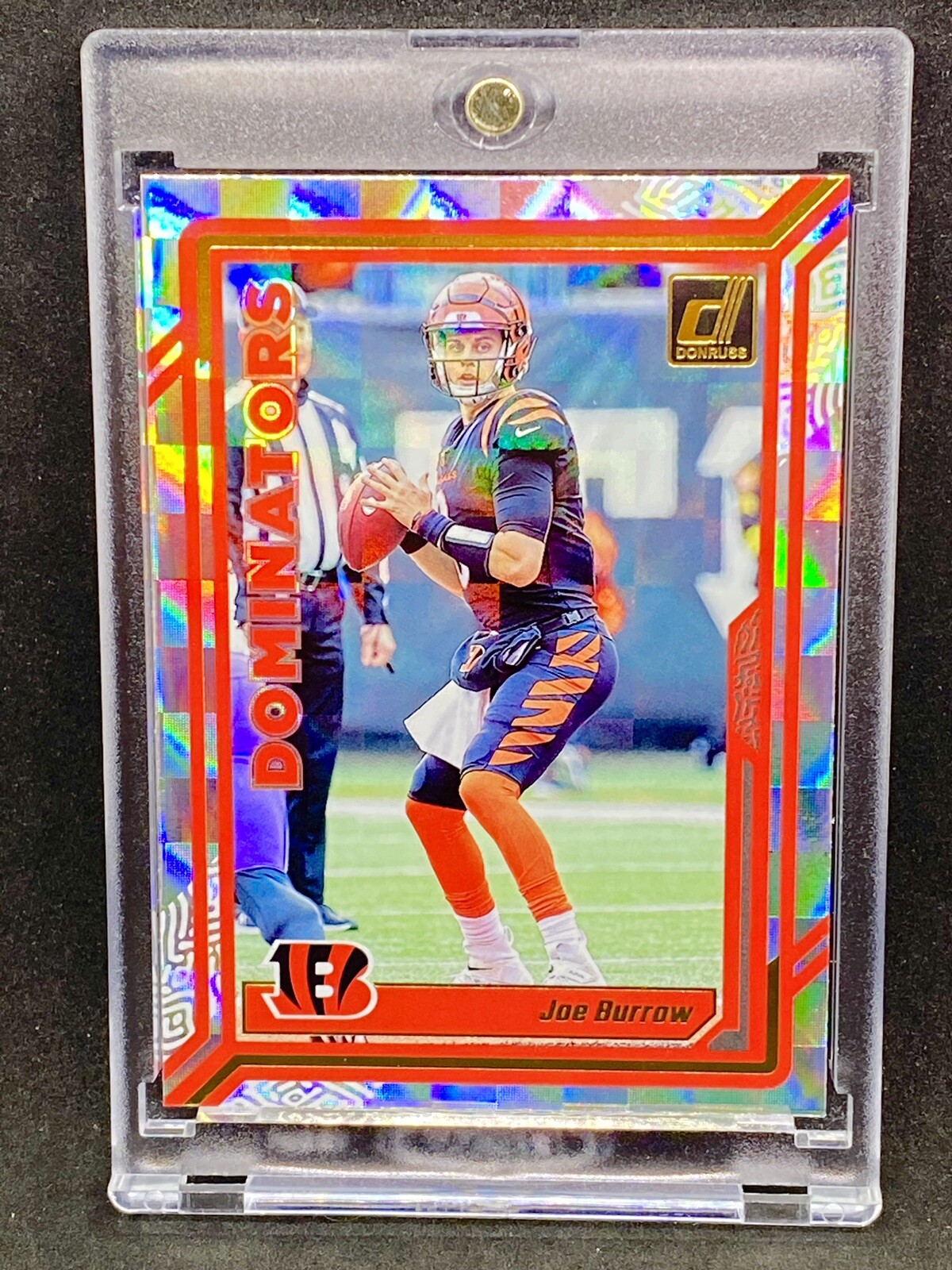 Joe Burrow RARE CHECKER REFRACTOR INVESTMENT CARD PANINI SSP BENGALS MVP MINT